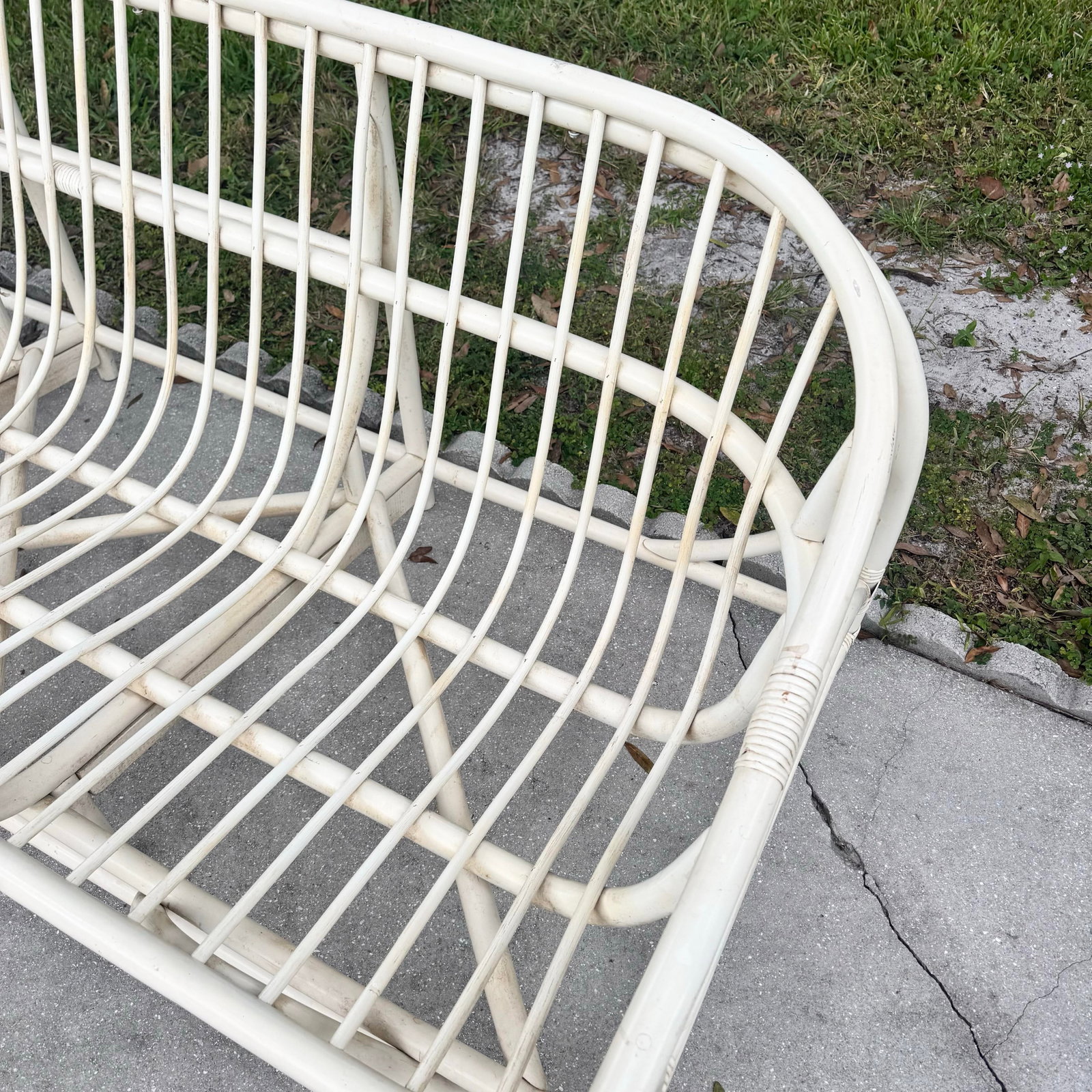 Vintage Coastal Clark Casual Bent Rattan Tufted Sofa - 7