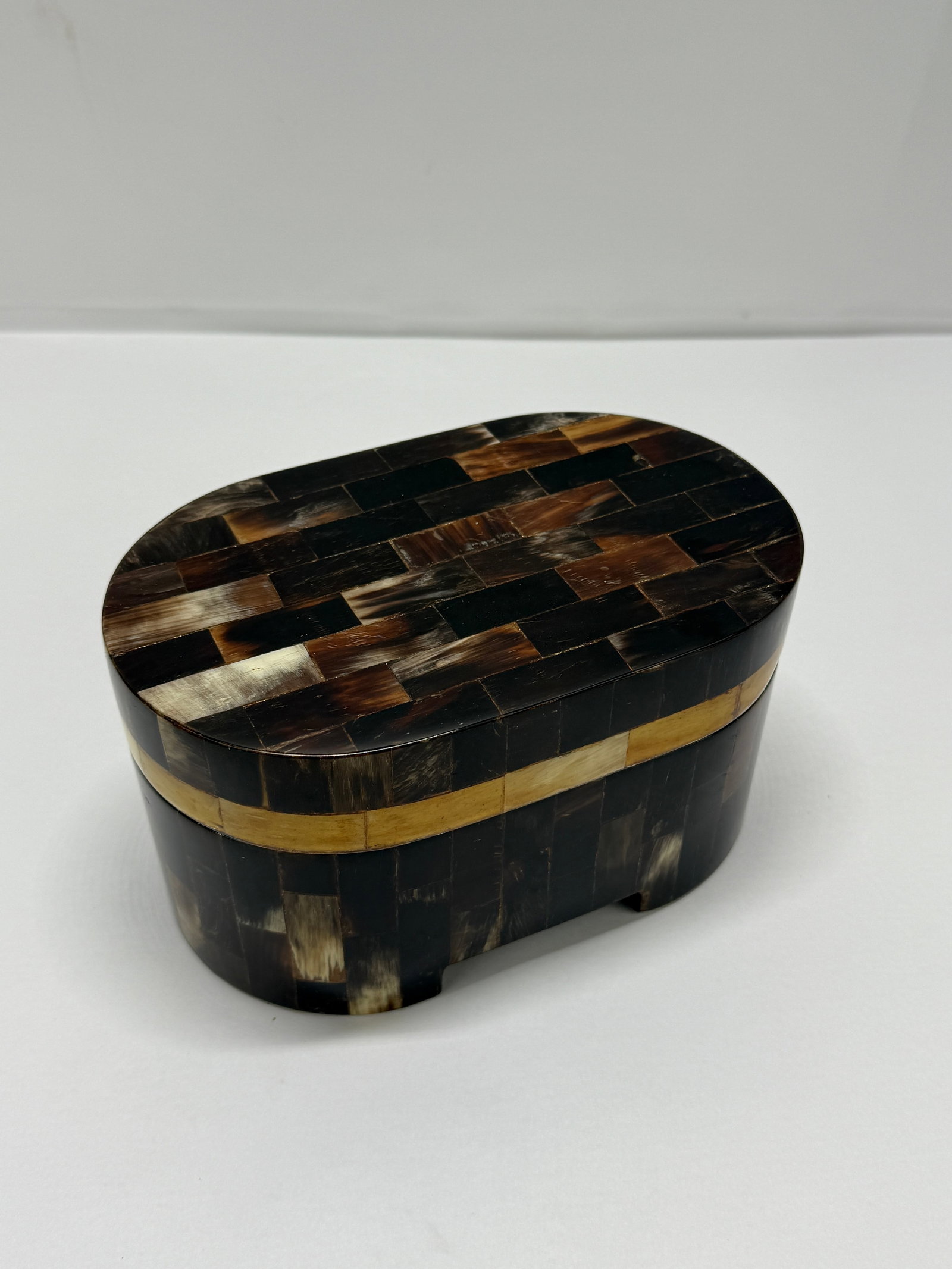 Vintage Neoclassical Style Horn Mosaic Cigar Box by Enrique Garcel, Colombia - 4