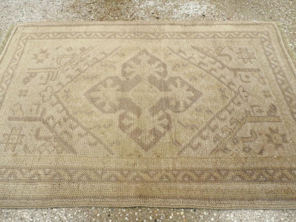 Galerie Shabab Collection Early 20th Century Turkish Oushak Throw Rug - 5
