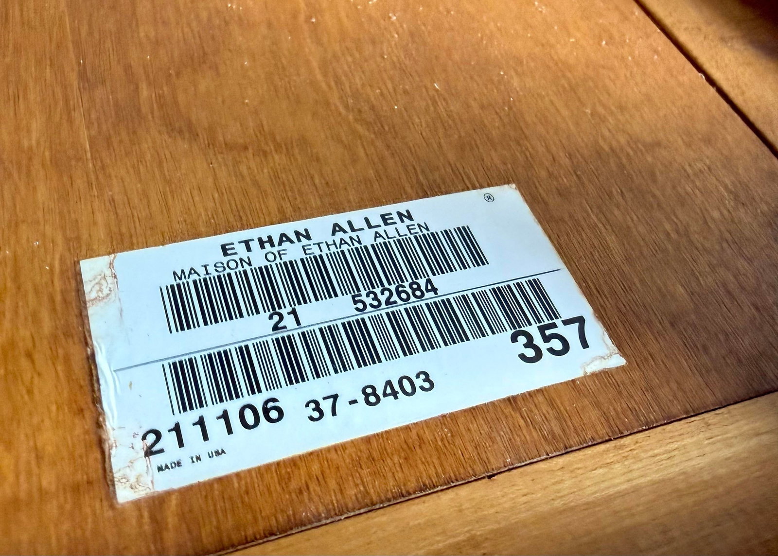 Ethan Allen Madison French Country Side Table - 9