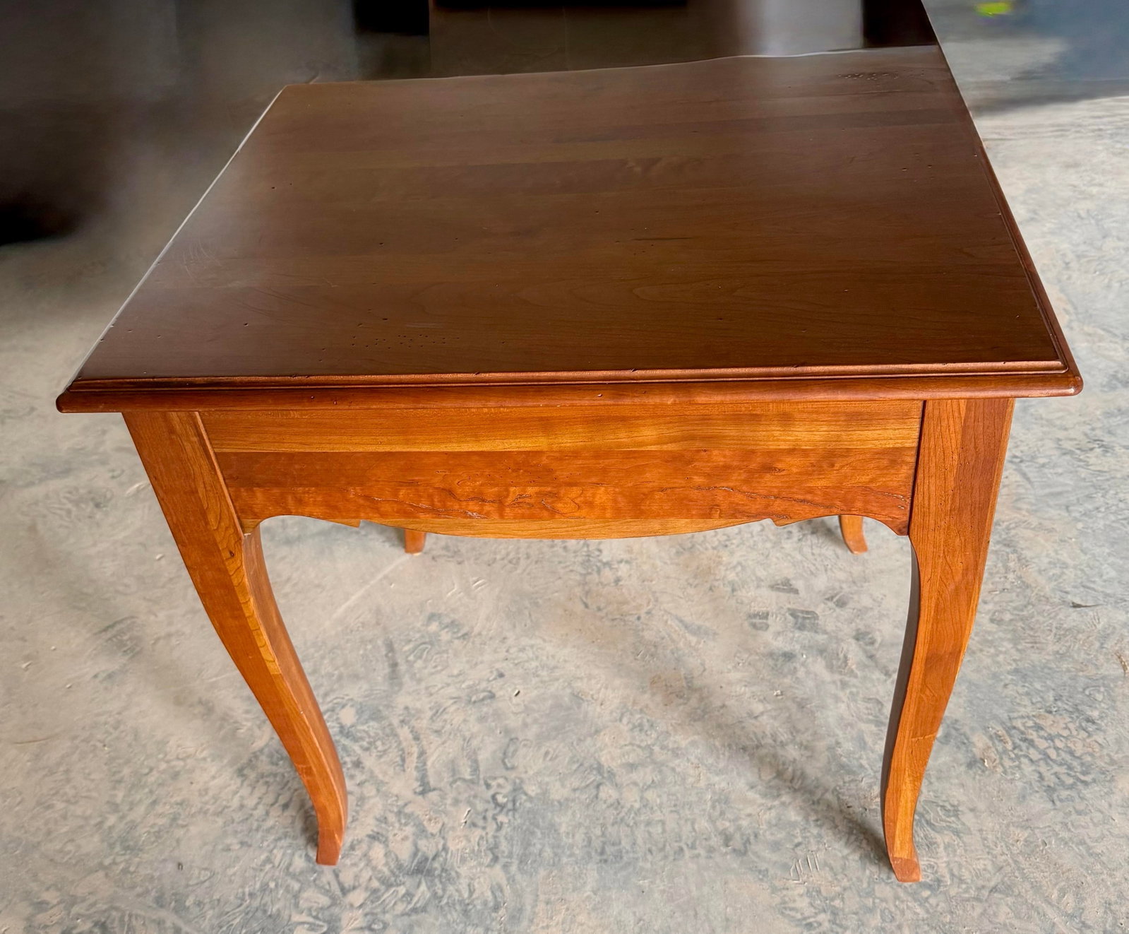 Ethan Allen Madison French Country Side Table - 2