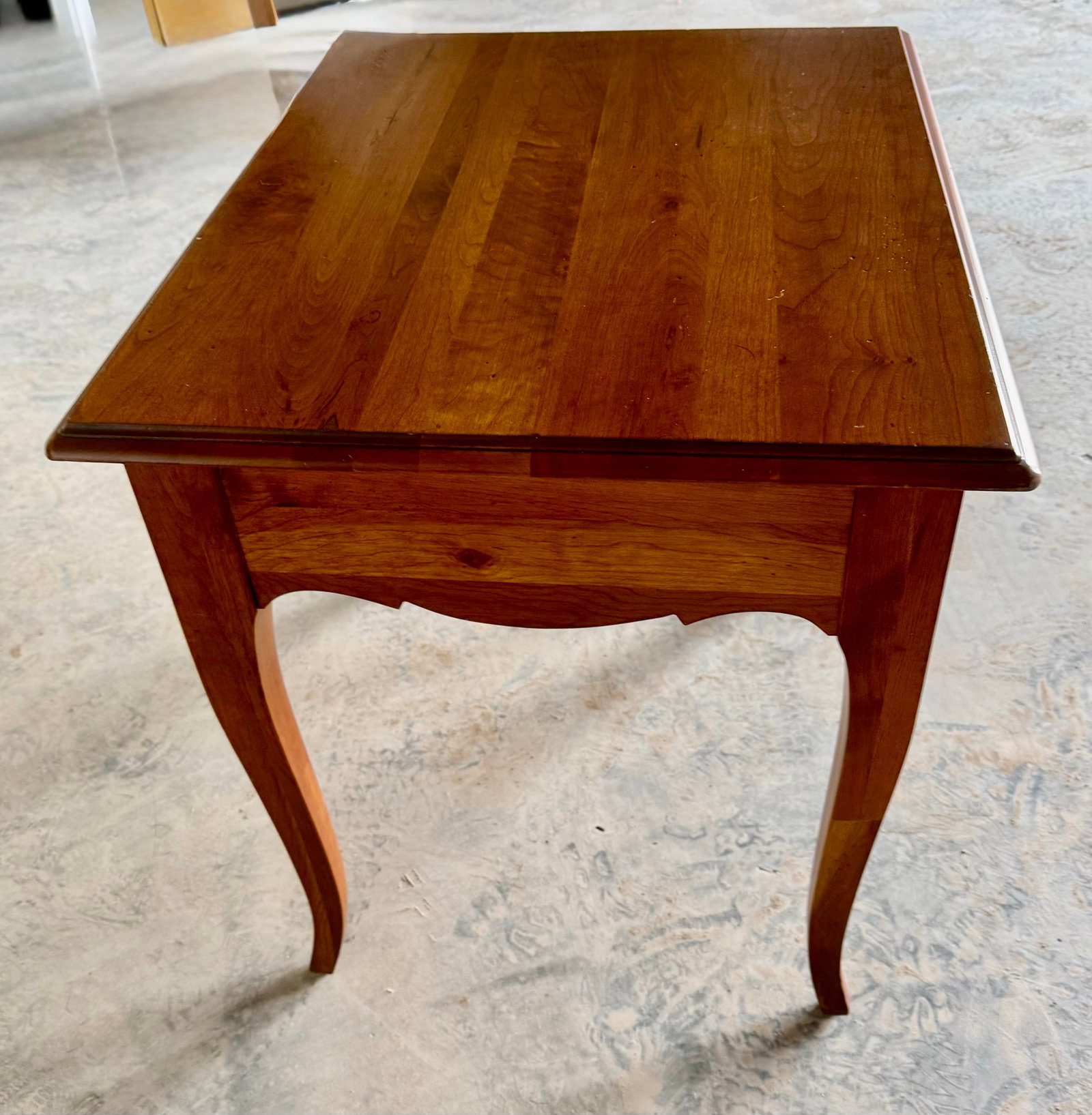 Ethan Allen Madison French Country Side Table - 3