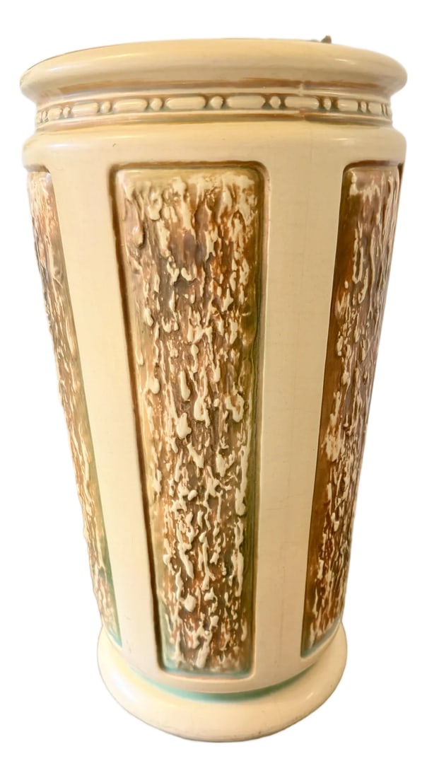 Roseville Florentine Umbrella Stand (1 of 12)