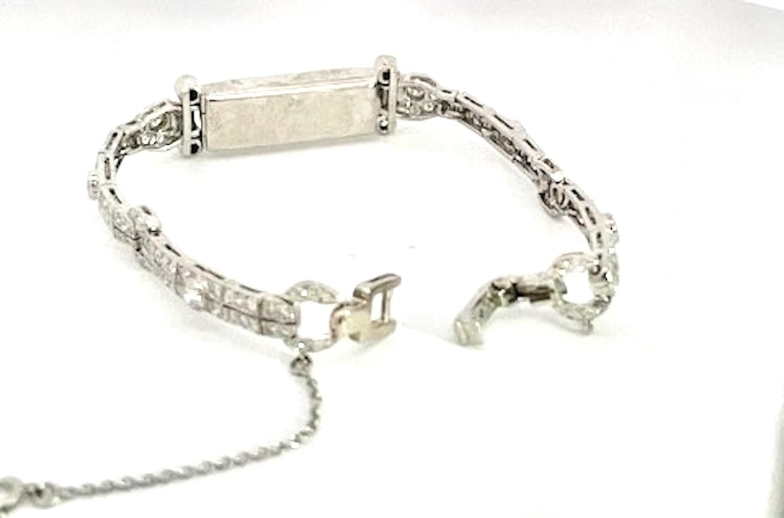 1930s Art Deco Diamond Platinum Bracelet - 9