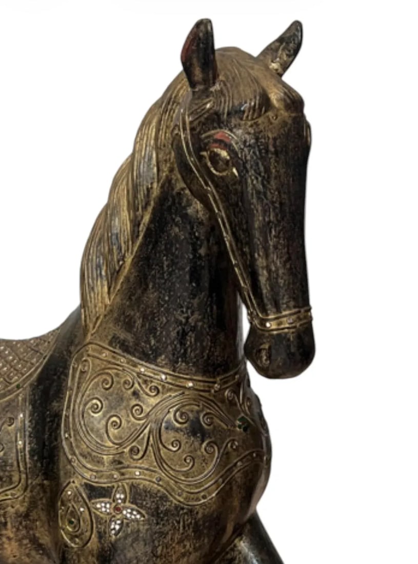 Vintage Hand-Carved Wooden Horse Sculpture - 3