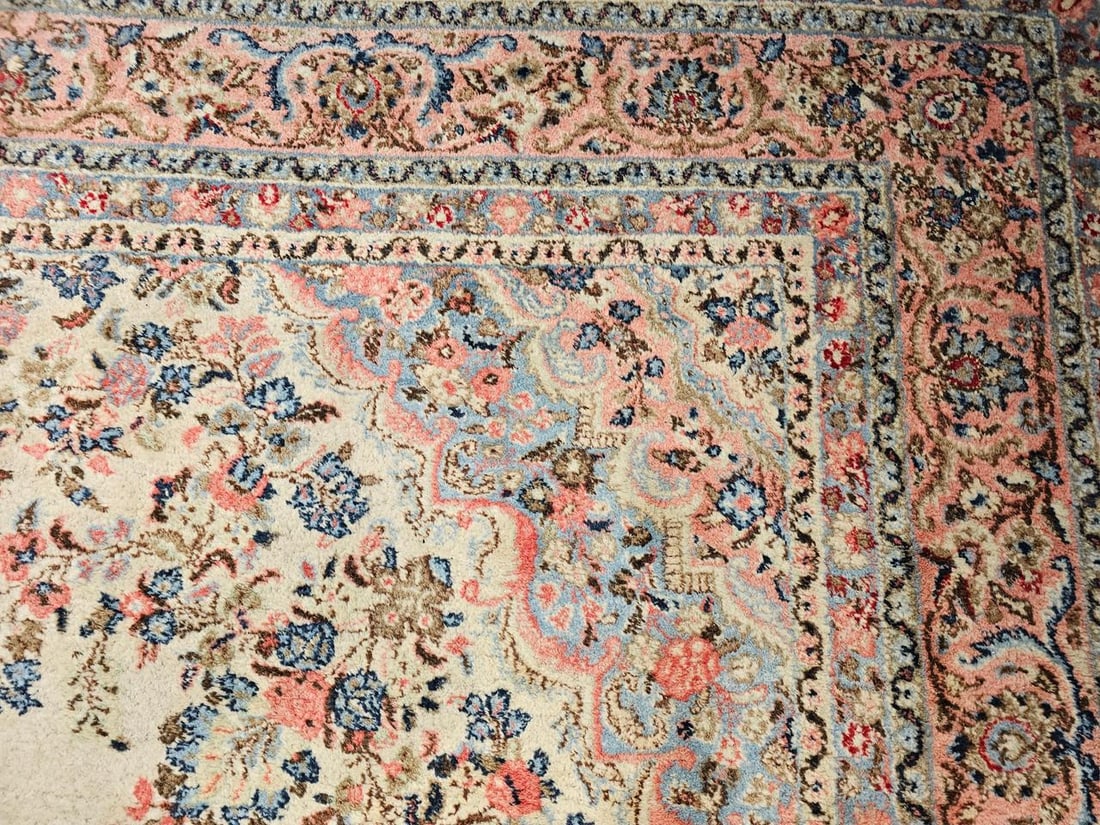 Vintage Persian Qazvin Oversize Rug, Hand-Knotted Floral Medallion, Ivory - 3