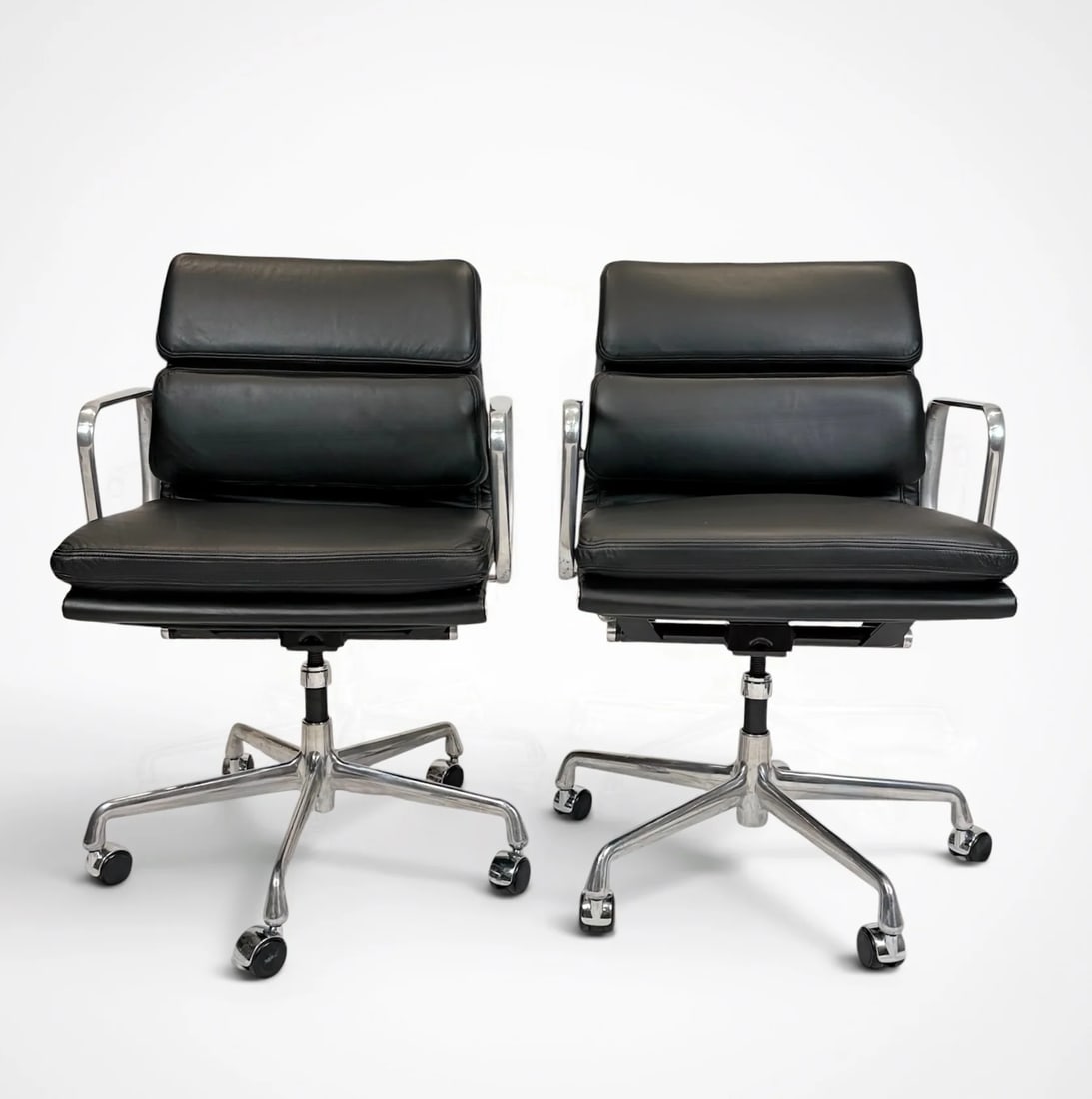 Pair of Eames Aluminum Group Soft Pad Management Chairs by Herman Miller - Black Leather - 3
