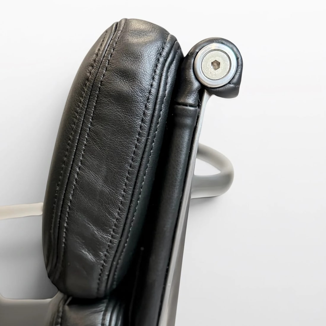 Pair of Eames Aluminum Group Soft Pad Management Chairs by Herman Miller - Black Leather - 7