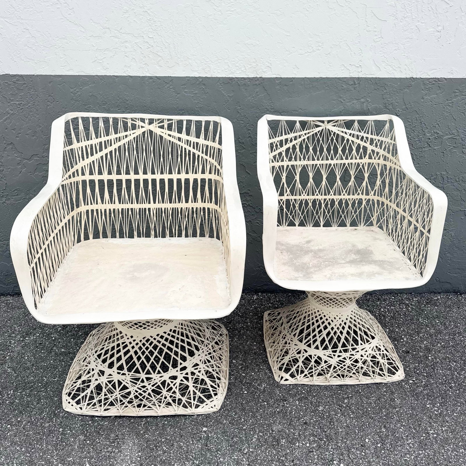 Mid Century Modern Spun Fiberglass Swivel Dining Arm Chairs - Set of 6 - 3