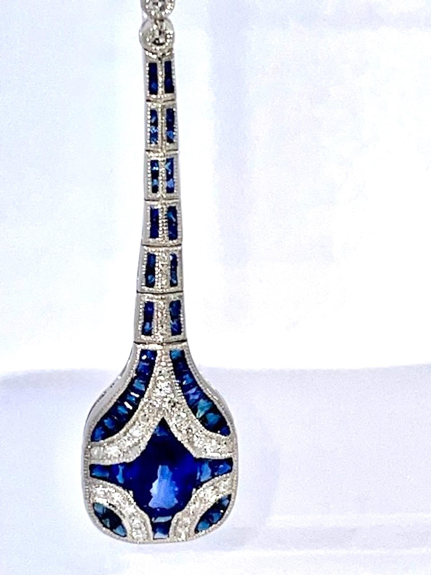 1960s Pair of Art Deco Sapphire and Diamond Drop Earrings - 2