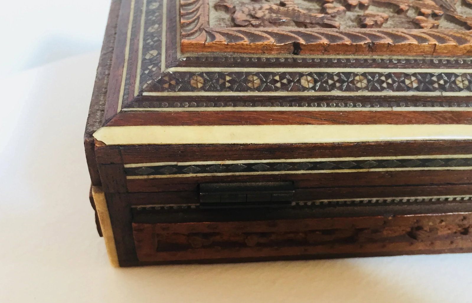 Antique Anglo Indian Mother of Pearl Inlay Box - 10
