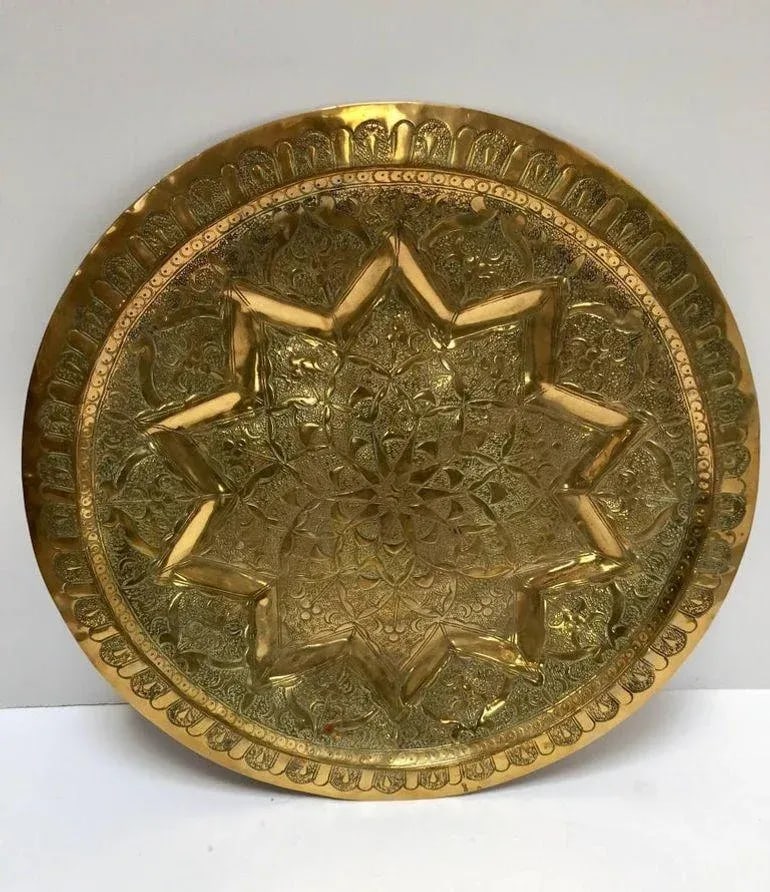 Middle Eastern Moorish Antique Round Brass Tray 20 Inches - 3