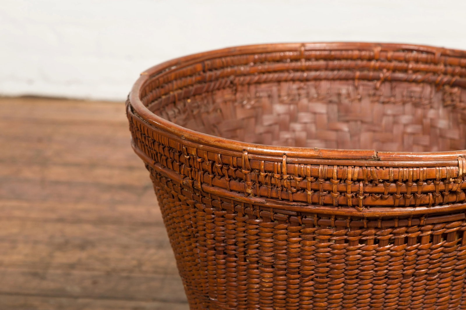 Hand Woven Rattan and Bamboo Thai 19th Century Grain Basket with Tapering Lines - 7