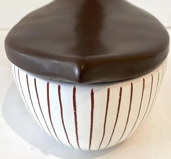 Mid 20th Century Italian Mid-Century Porcelain Figural Dove Boxes, Circa 1960s - a Pair - 2