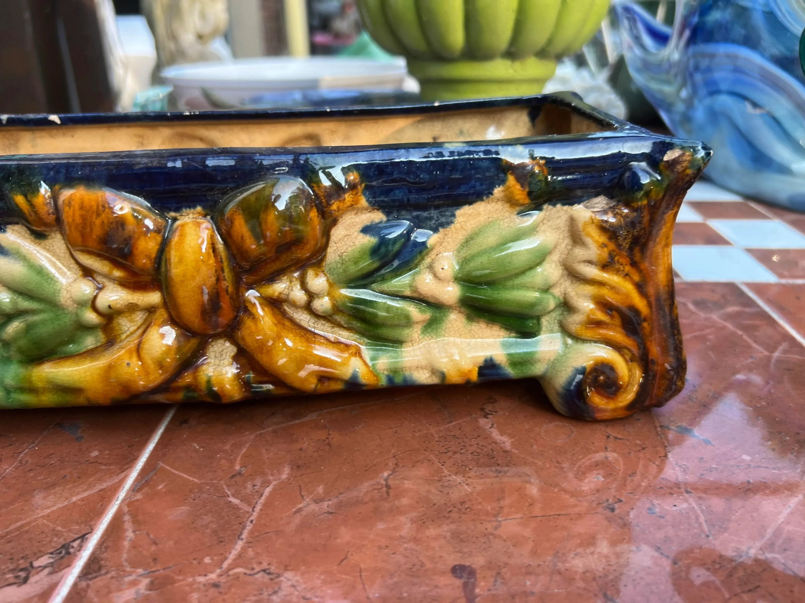 1970s Majolica Style Ceramic Rectangular Planter - 5