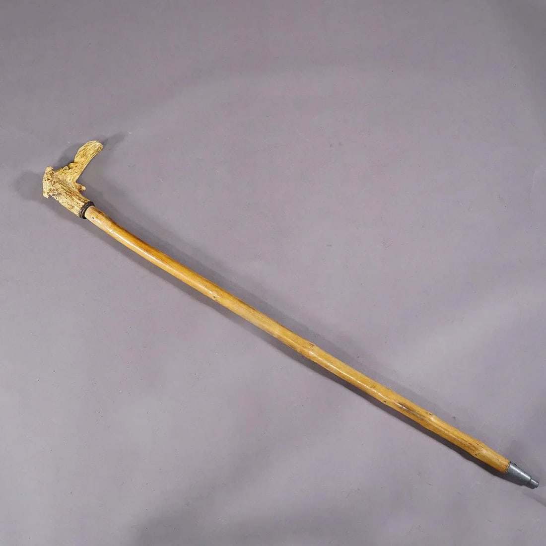 An Antique Walking Stick With Carved Deer Horn Handle - 2