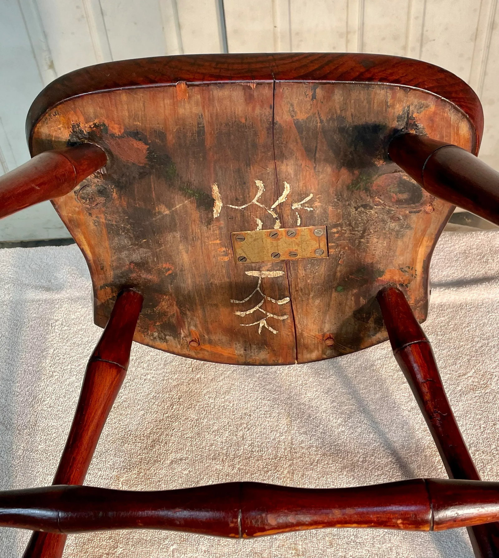 Antique Bow Back Windsor Chair - 10