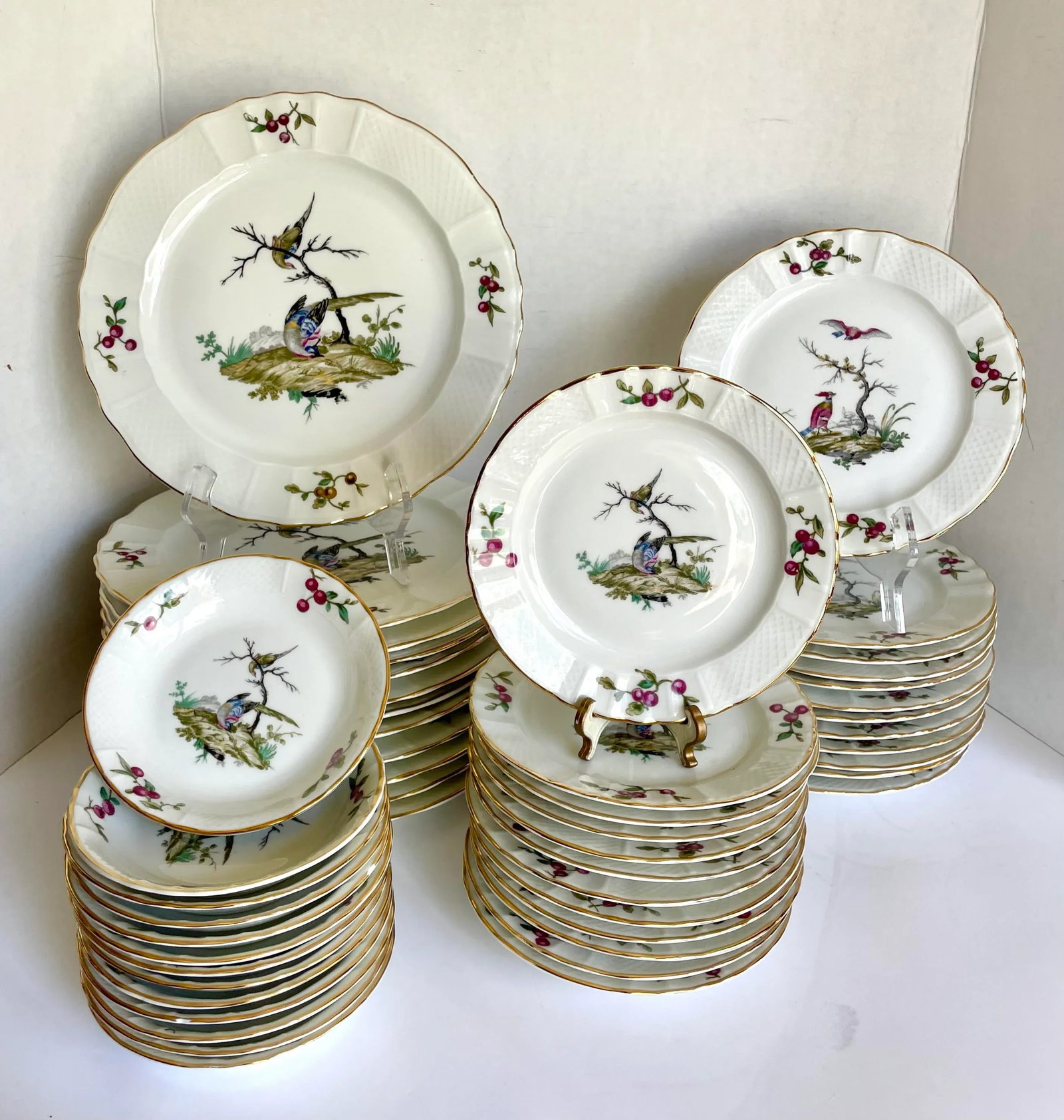 103 Piece Set French Limoges "Mennecy" China Dinnerware by Bernardaud - 2