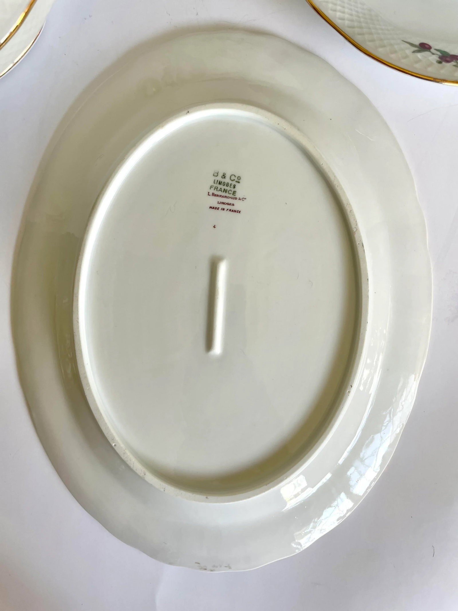 103 Piece Set French Limoges "Mennecy" China Dinnerware by Bernardaud - 9