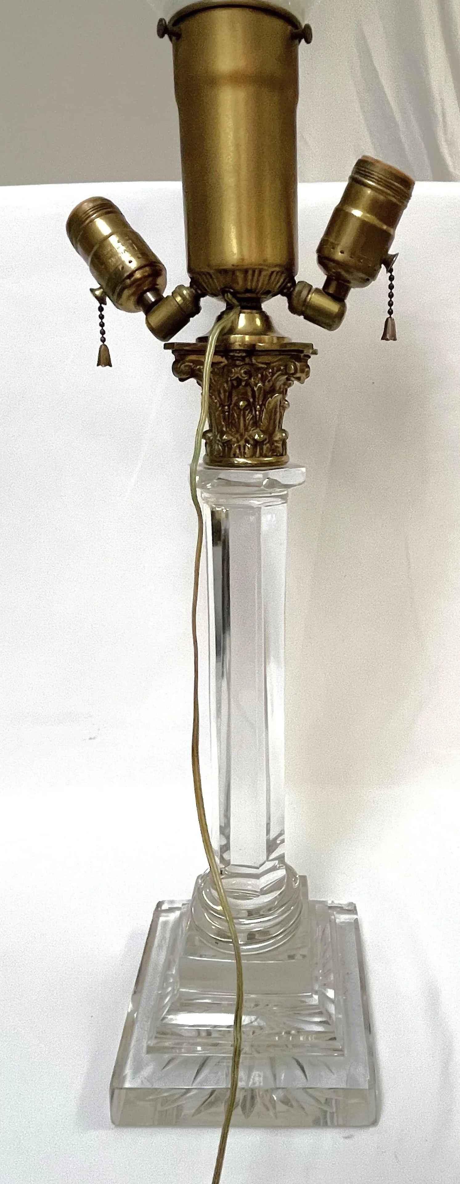 Antique Hollywood Regency Lead Crystal, Brass and Milk Glass Converted Gas Lamp - 7