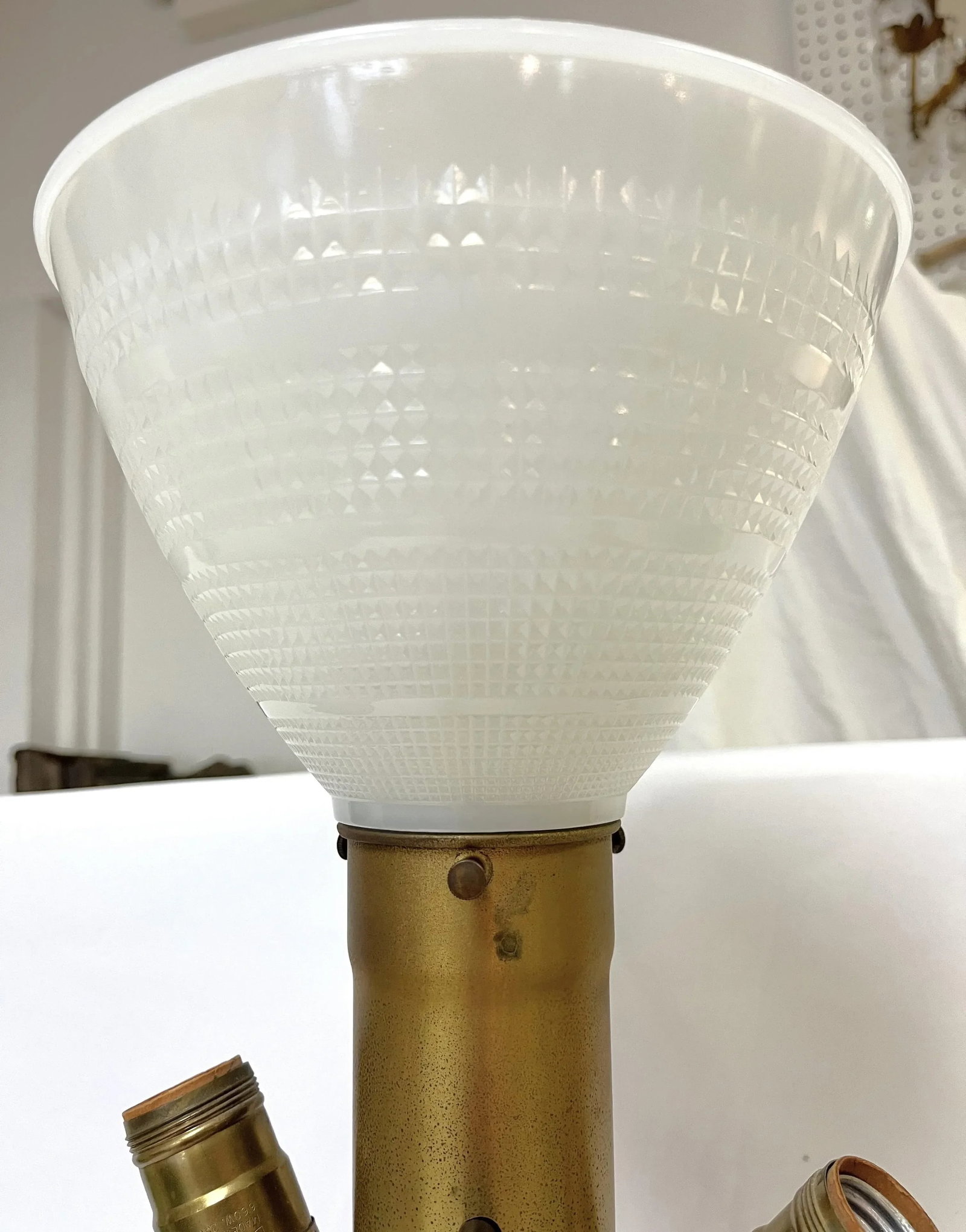 Antique Hollywood Regency Lead Crystal, Brass and Milk Glass Converted Gas Lamp - 8