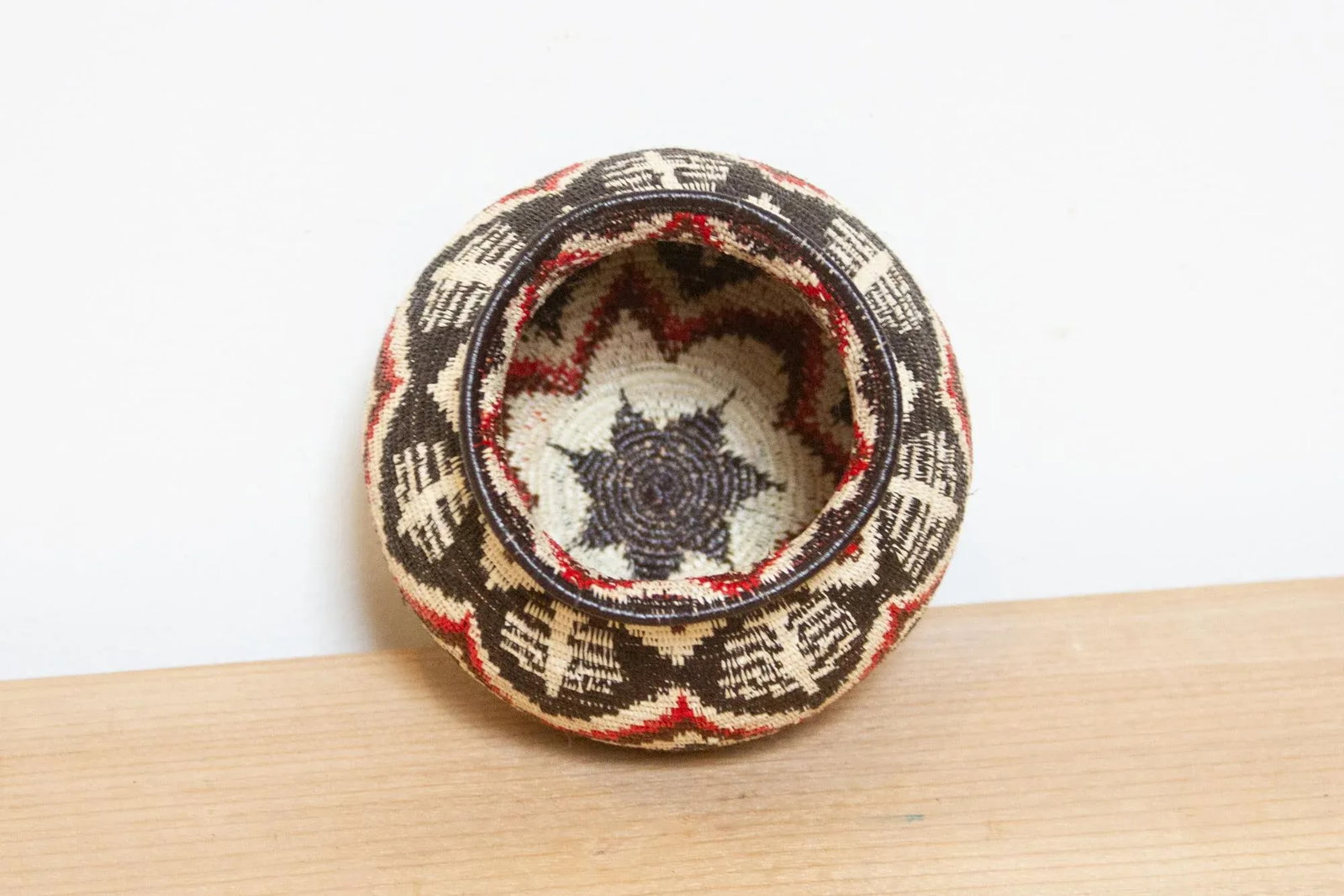 Black & Red Central American Embera Basket - 5
