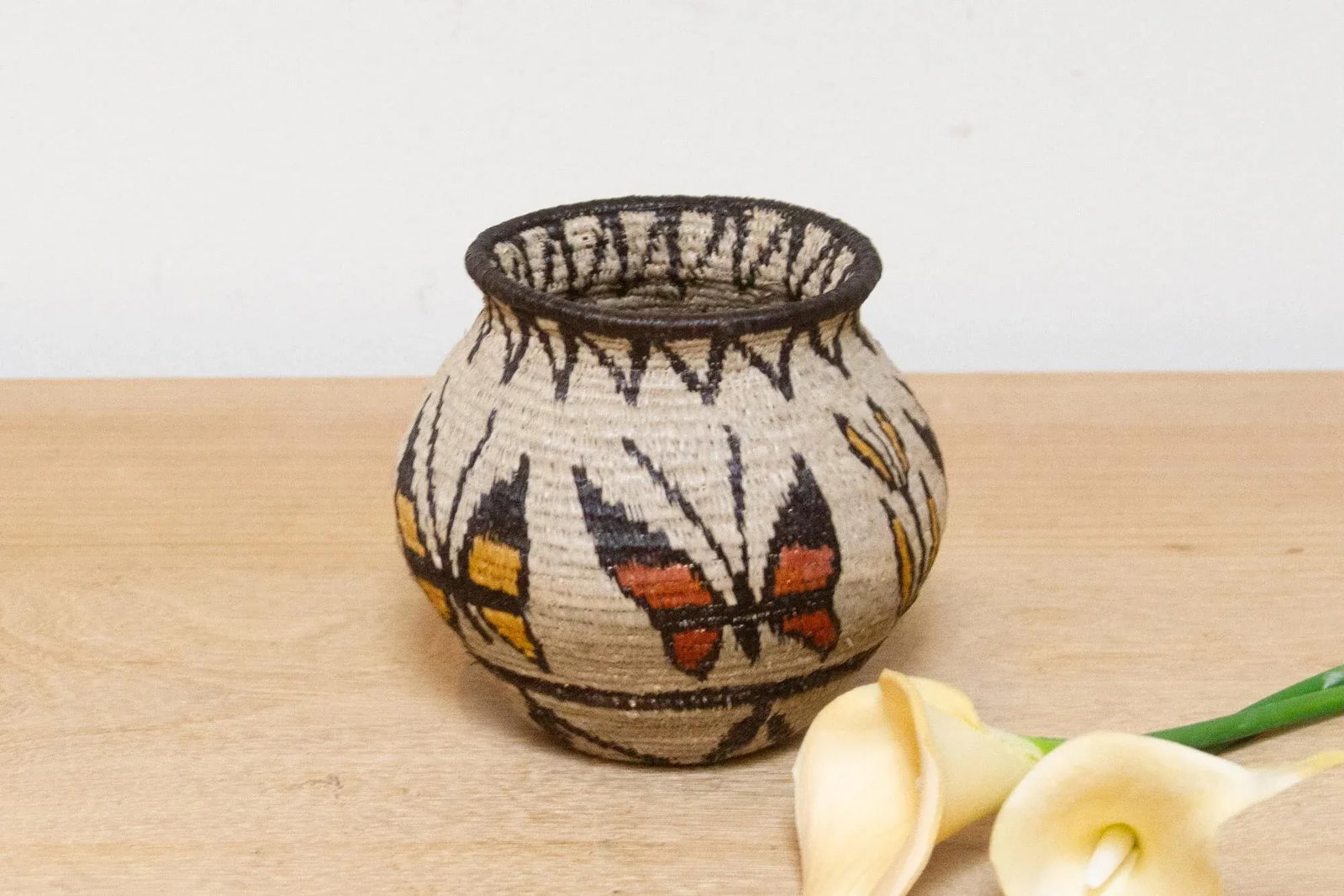 Splendid Butterfly Motif Woven Embera Basket - 7
