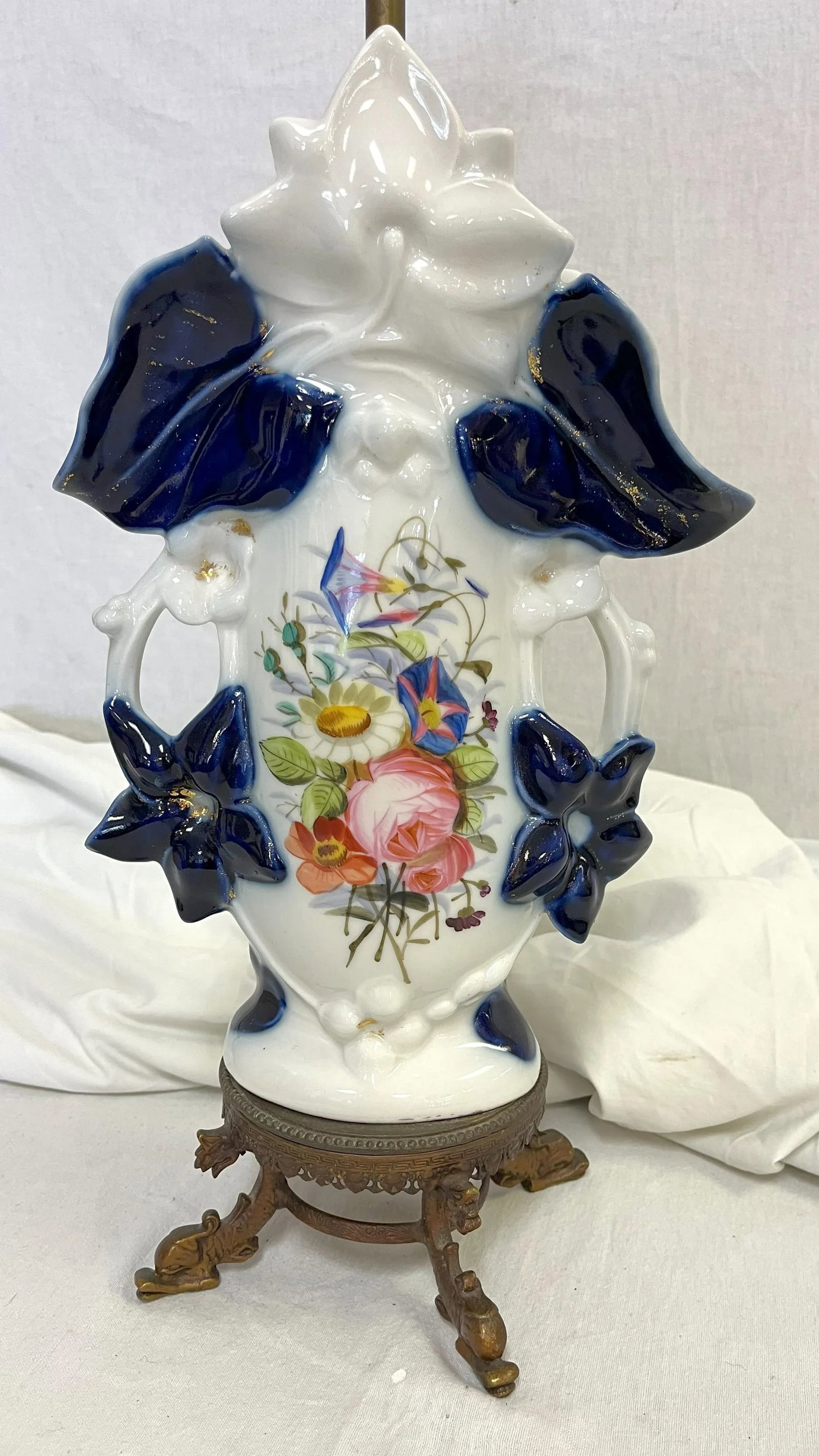 Late 19th Century Old Paris Hand Painted Porcelain Vase Converted to Lamp With Brass Fittings - 3