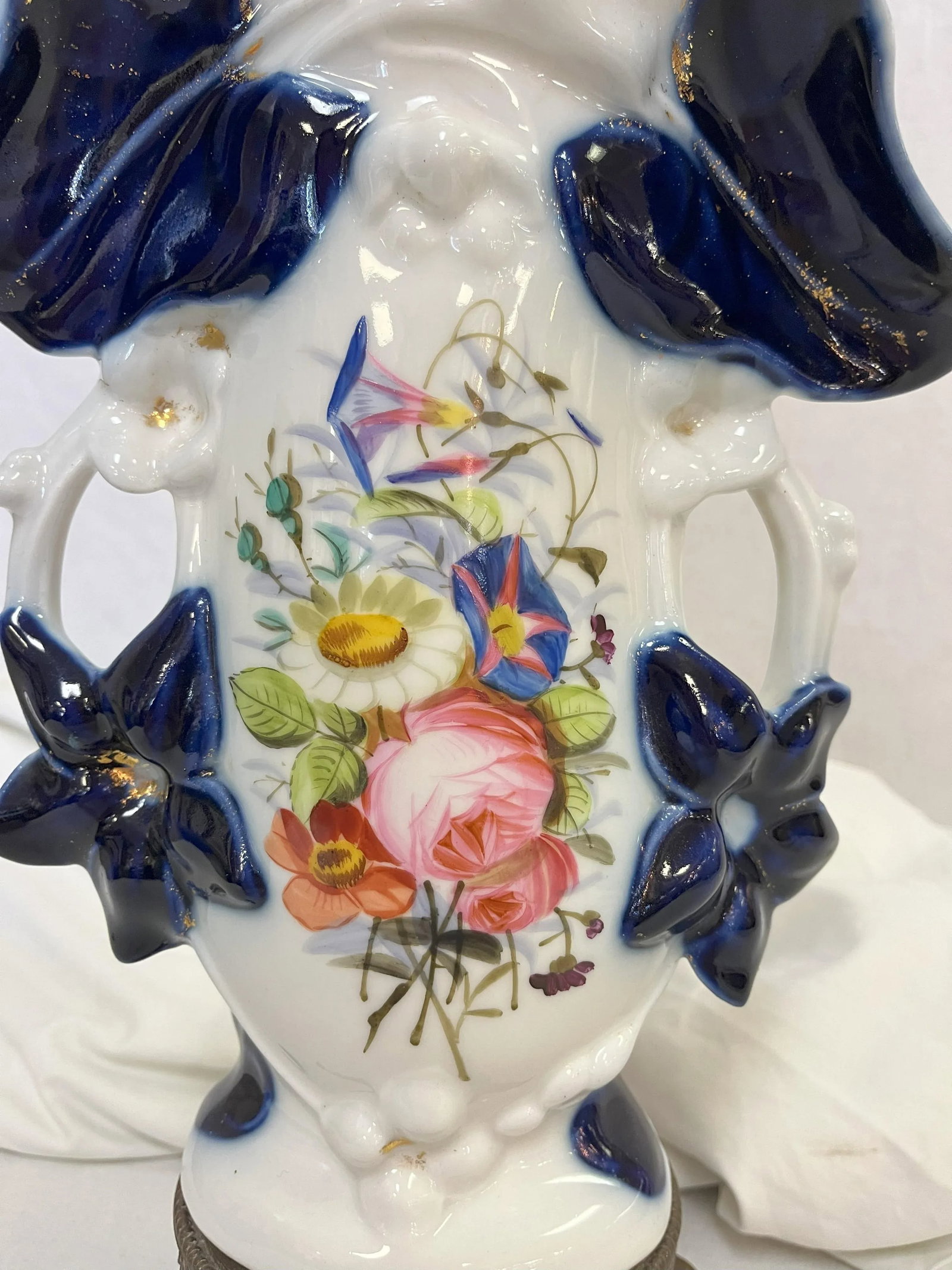 Late 19th Century Old Paris Hand Painted Porcelain Vase Converted to Lamp With Brass Fittings - 4