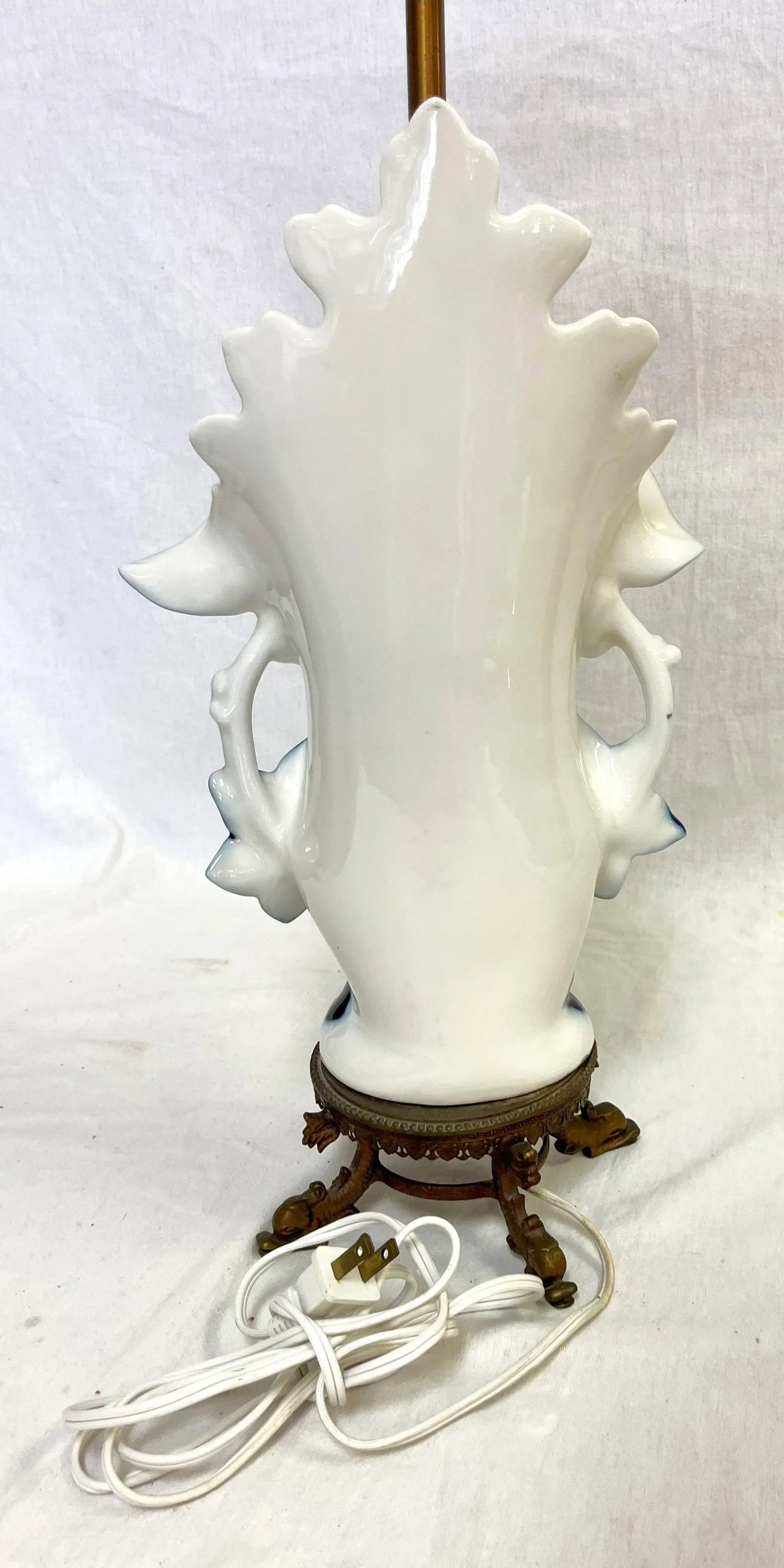 Late 19th Century Old Paris Hand Painted Porcelain Vase Converted to Lamp With Brass Fittings - 6