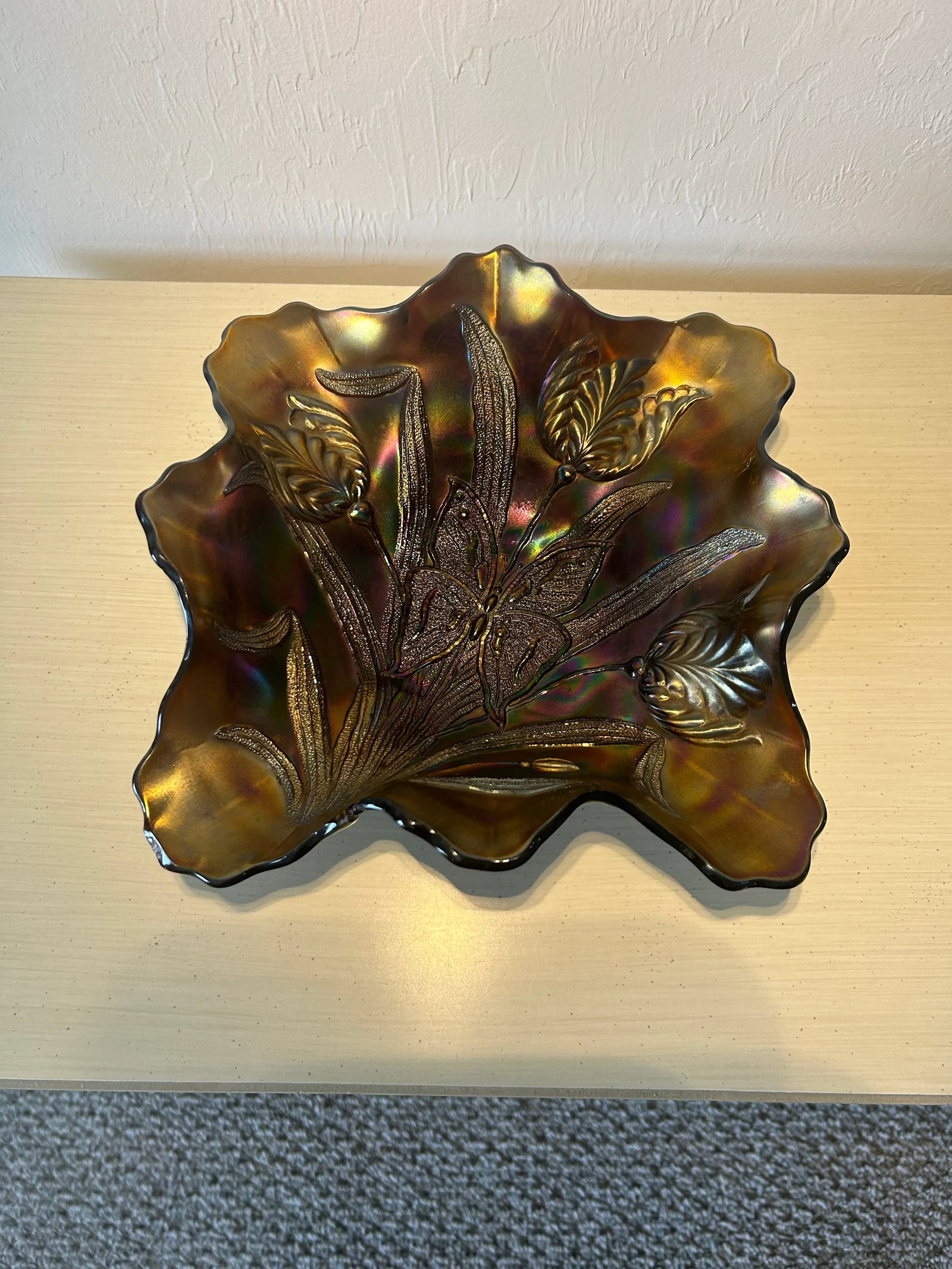 Early 1900s Dugan Carnival Glass Butterfly and Tulip Bowl - 2