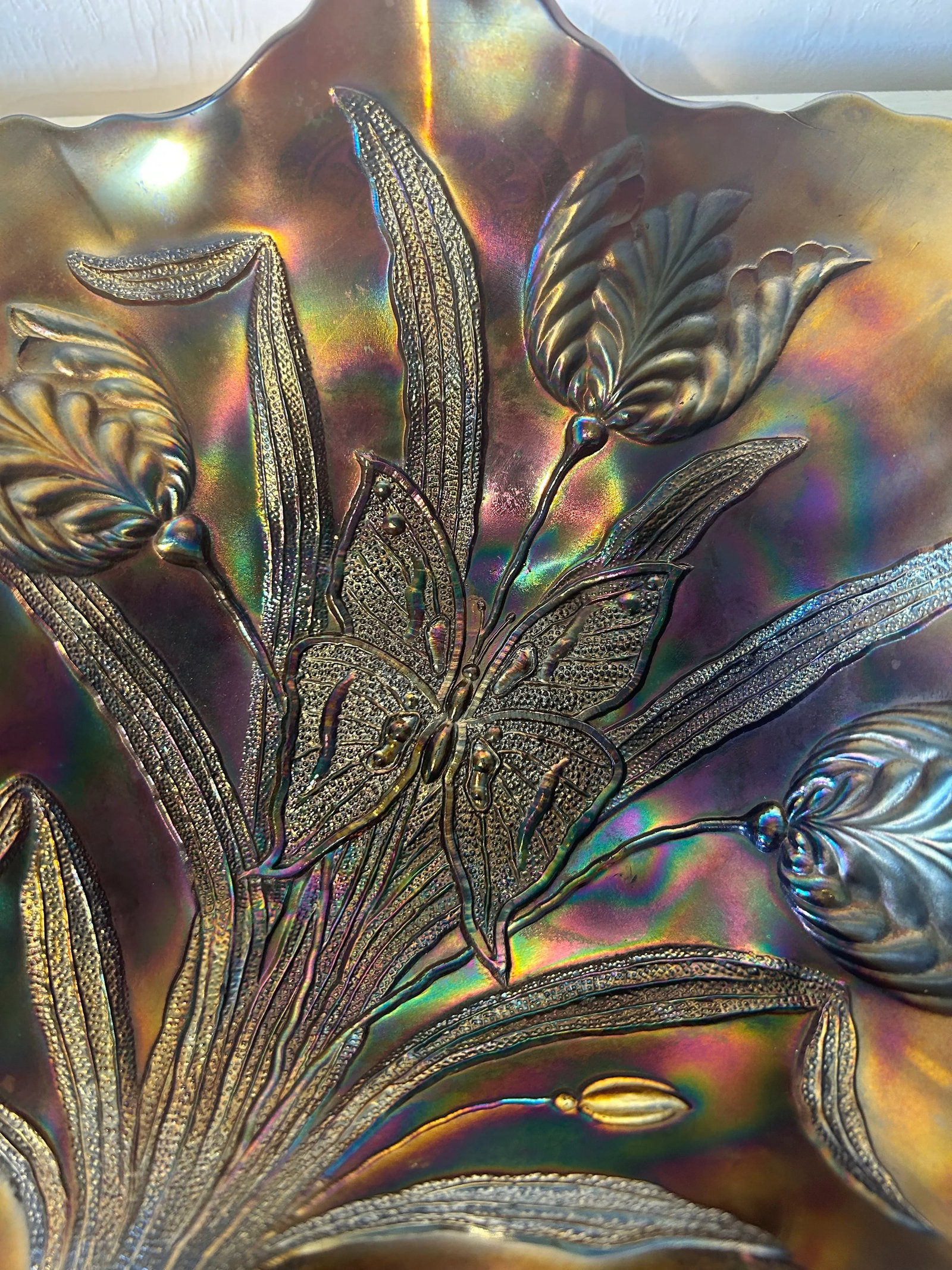 Early 1900s Dugan Carnival Glass Butterfly and Tulip Bowl - 3