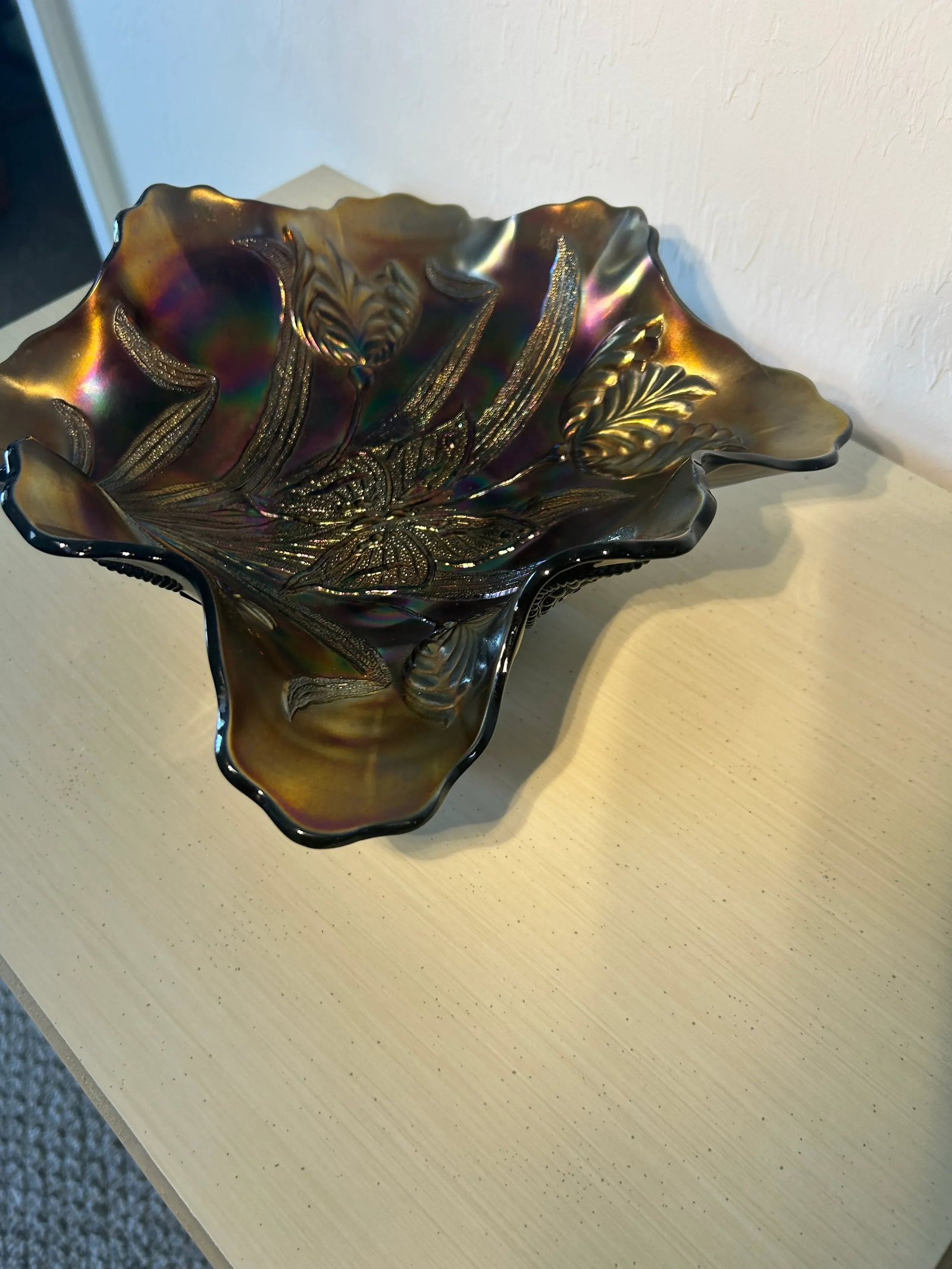 Early 1900s Dugan Carnival Glass Butterfly and Tulip Bowl - 4