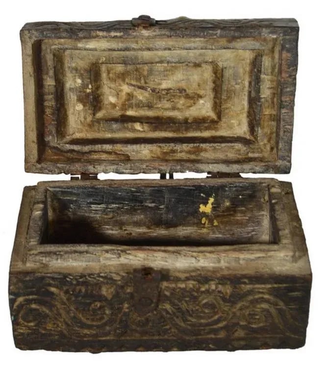 Antique Handmade Indian Carved Wood Money Box With Hardware, 19th Century - 2