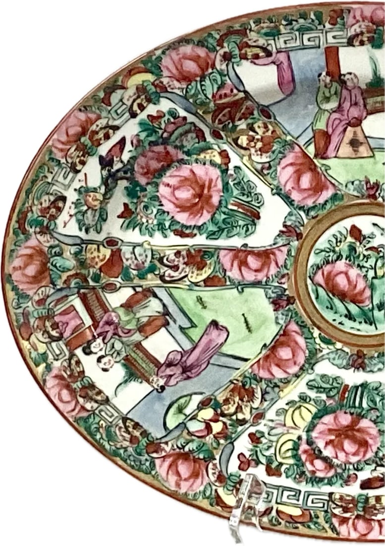 Vintage Porcelain Rose Medallion Oval Platter, Decorated in Hong Kong - 2