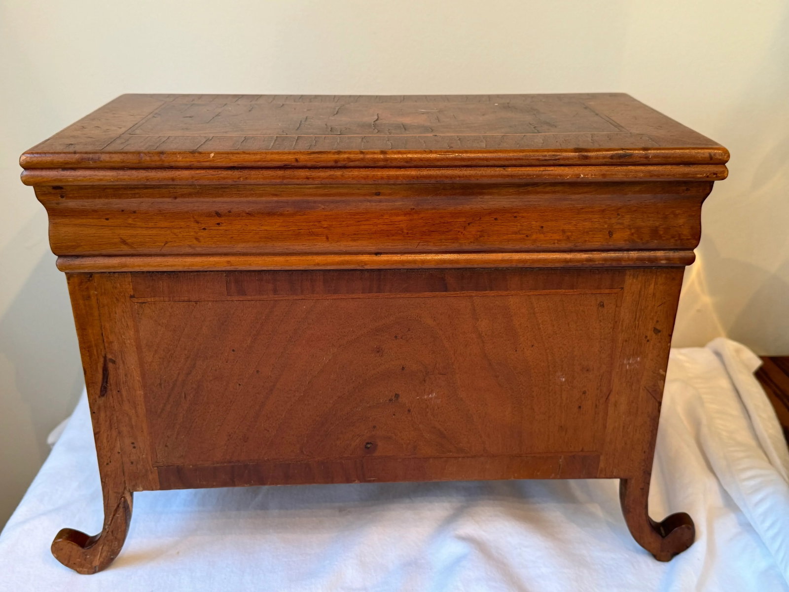 Late 20th Century Antique Italian Empire Style Jewelry Chest - 10