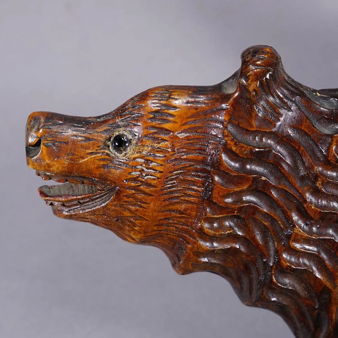 A Wooden Carved Black Forest Bear Key Rack - 2
