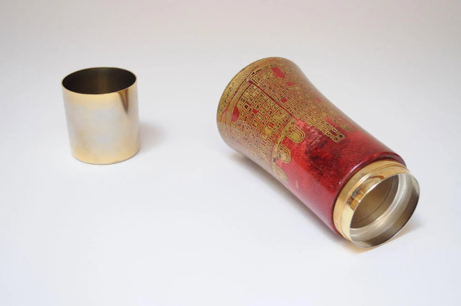 Vintage Italian Dyed Red Goatskin and Brass Cocktail Shaker by Aldo Tura - 6