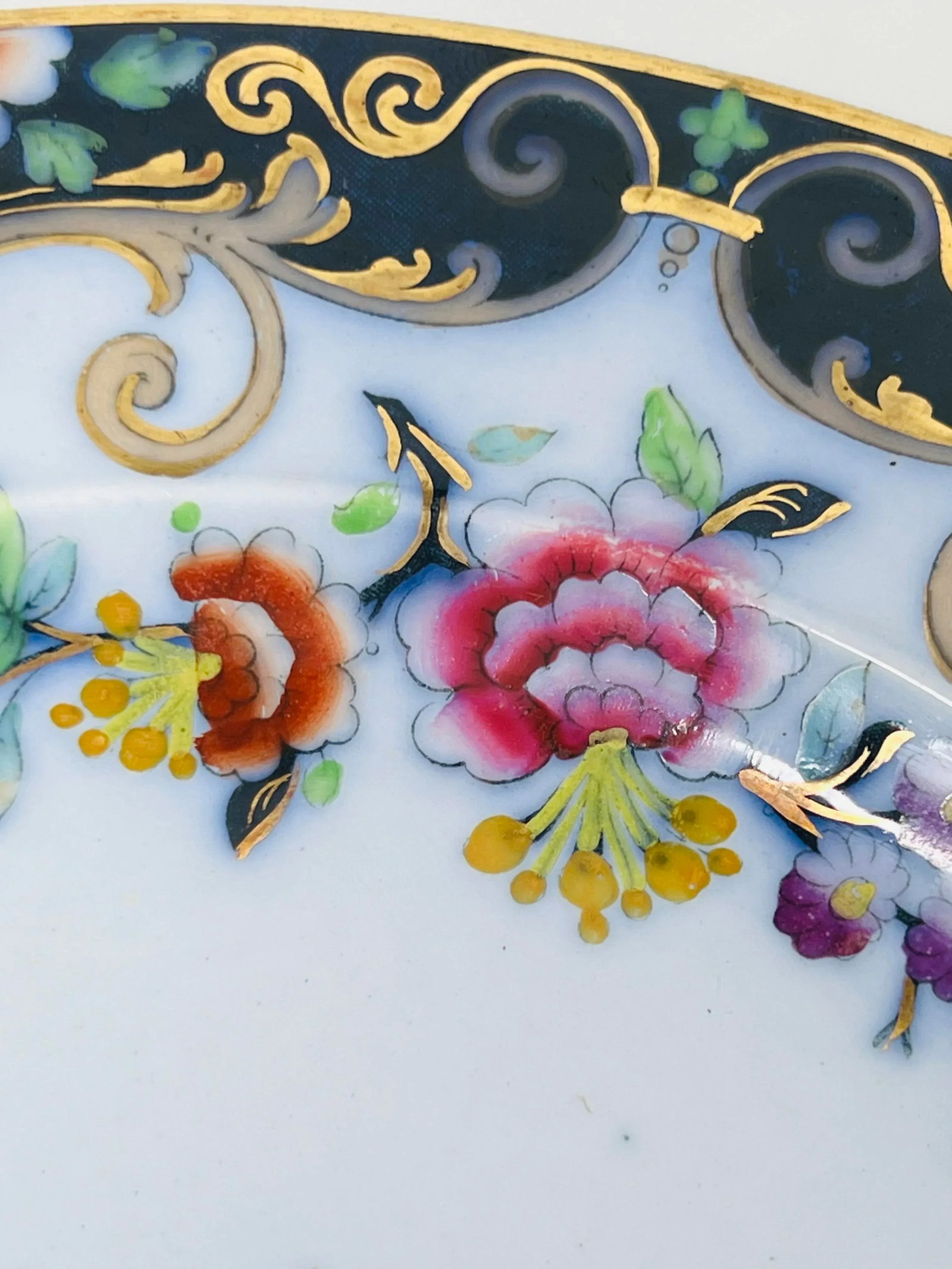 C.1845 to 1850. Minton Flow Blue Imari Polychrome Dinner Plates Set of 14 - 4