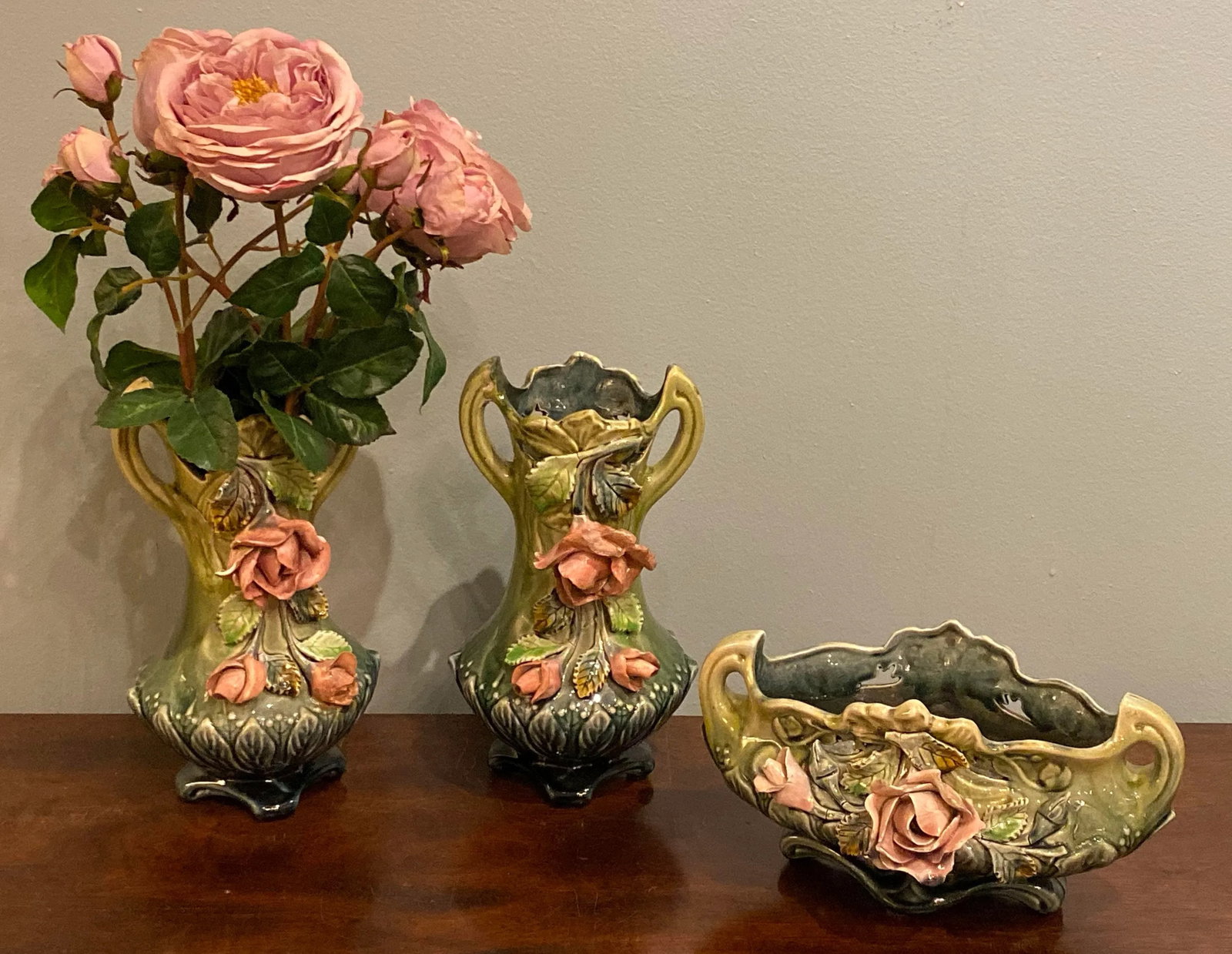 Majolica Planter Vases and a Cachet Pot - Set of 3 - 2
