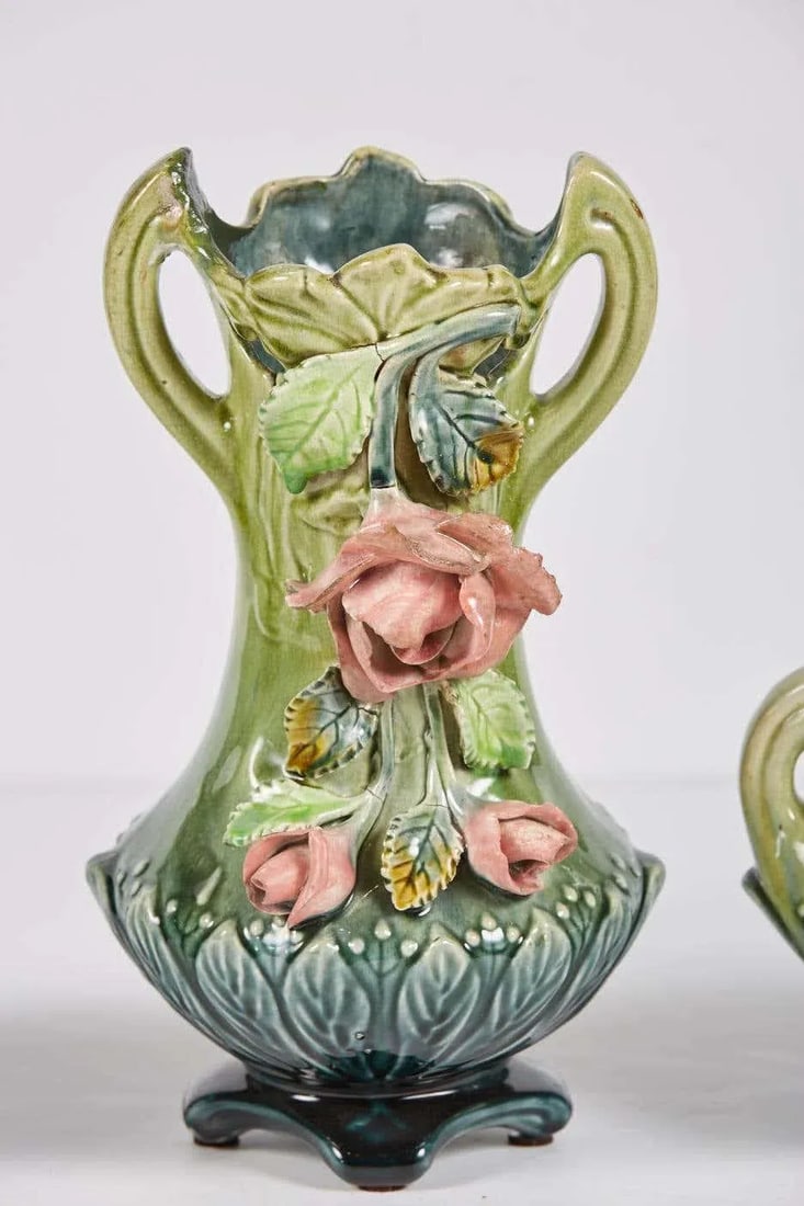 Majolica Planter Vases and a Cachet Pot - Set of 3 - 7