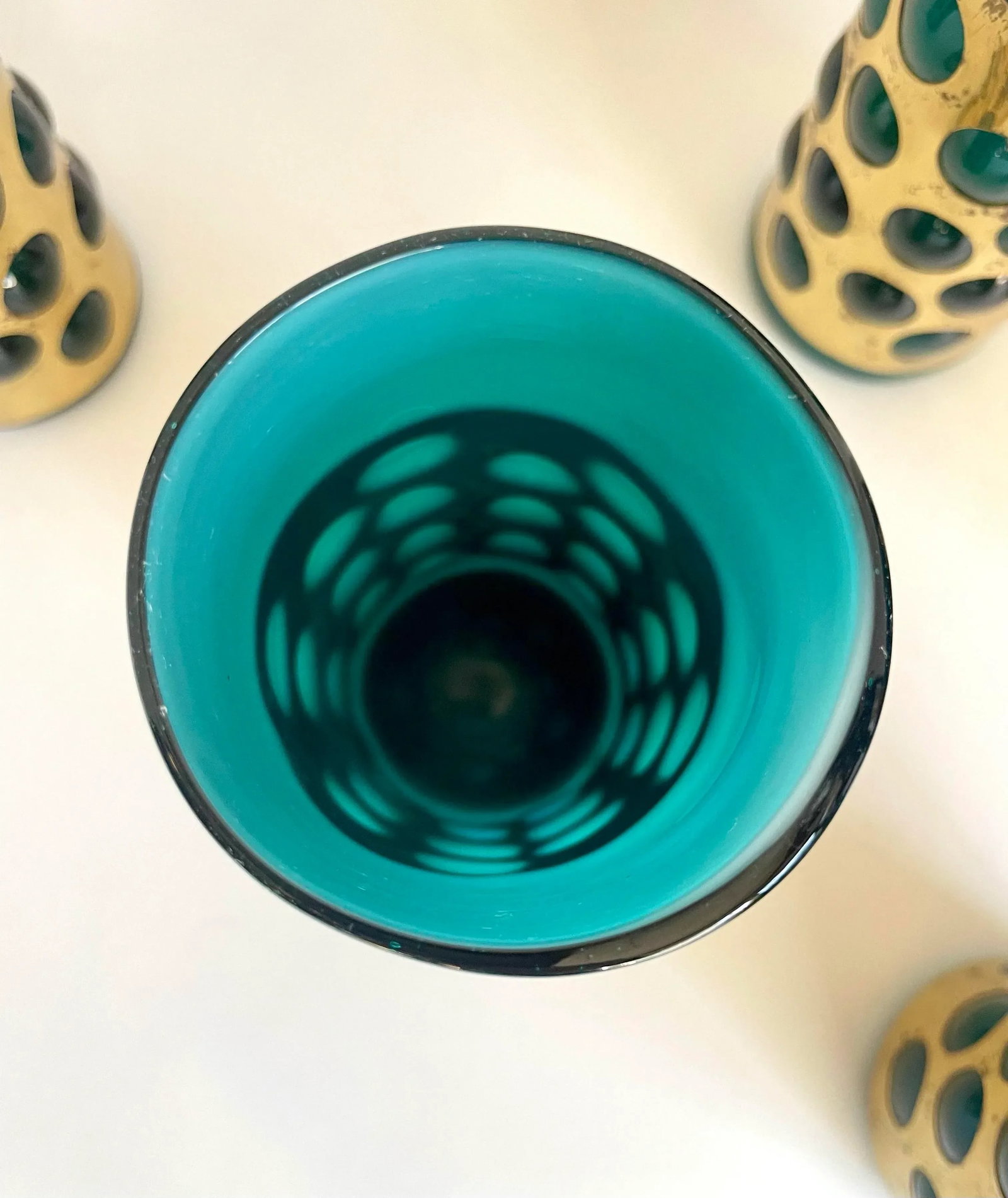 Mid 20th Century Mexican Hand-Blown Caged Blue Art Glass and Brass Glasses Made by Jomeli - Set of 6 - 7