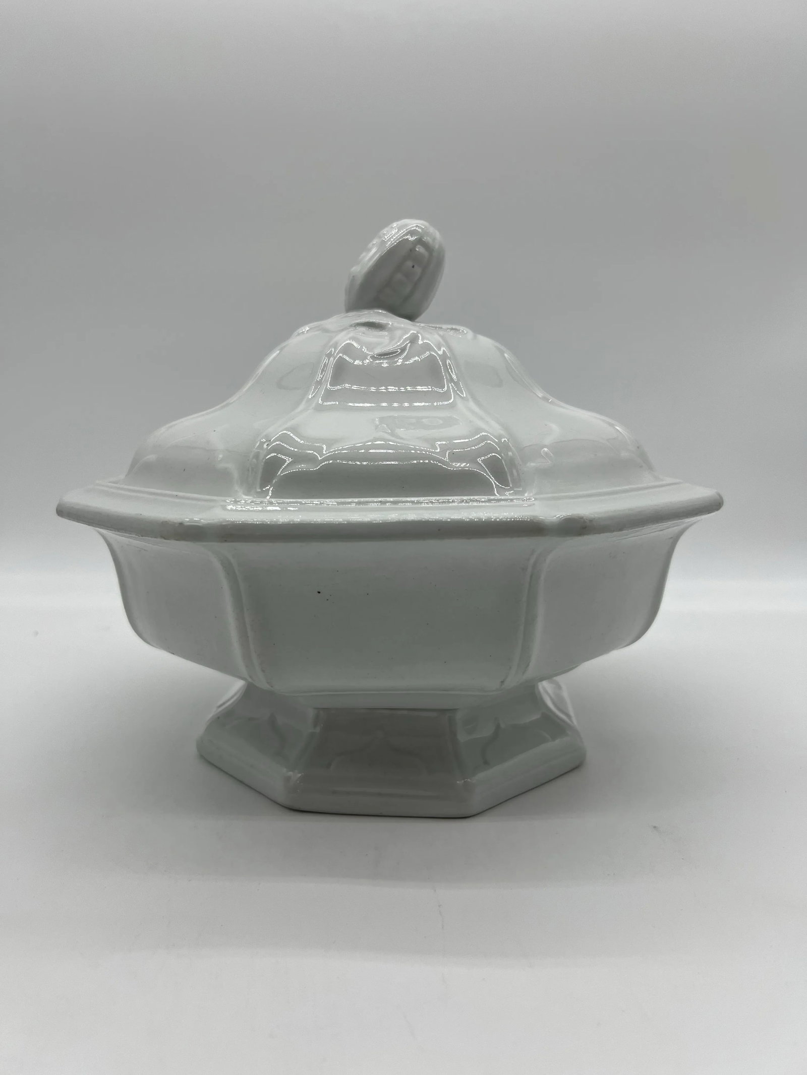 Antique Staffordshire White Ironstone "Baltic Shape" Covered Vegetable Dish, Circa 1840's - 12