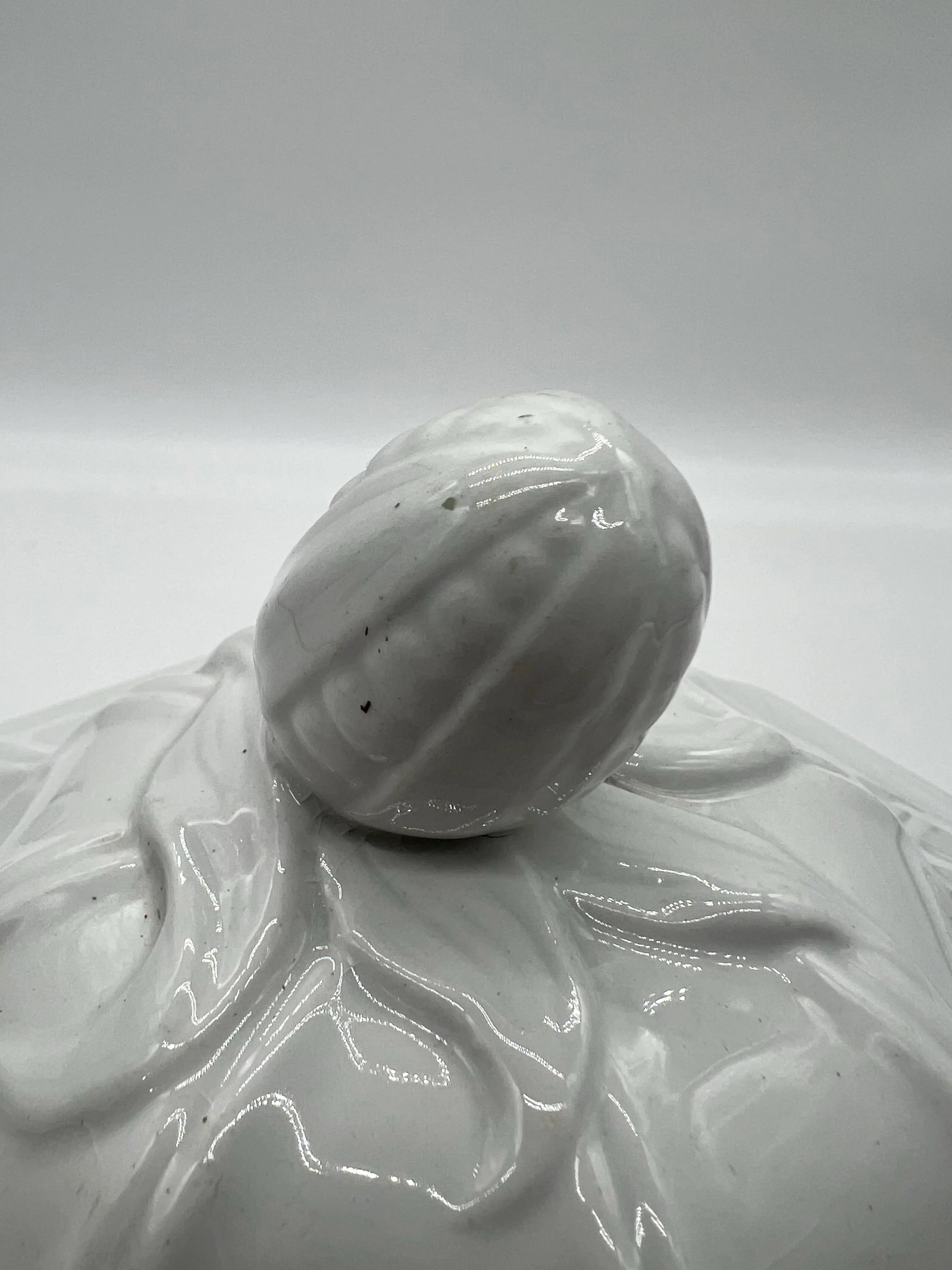 Antique Staffordshire White Ironstone "Baltic Shape" Covered Vegetable Dish, Circa 1840's - 5