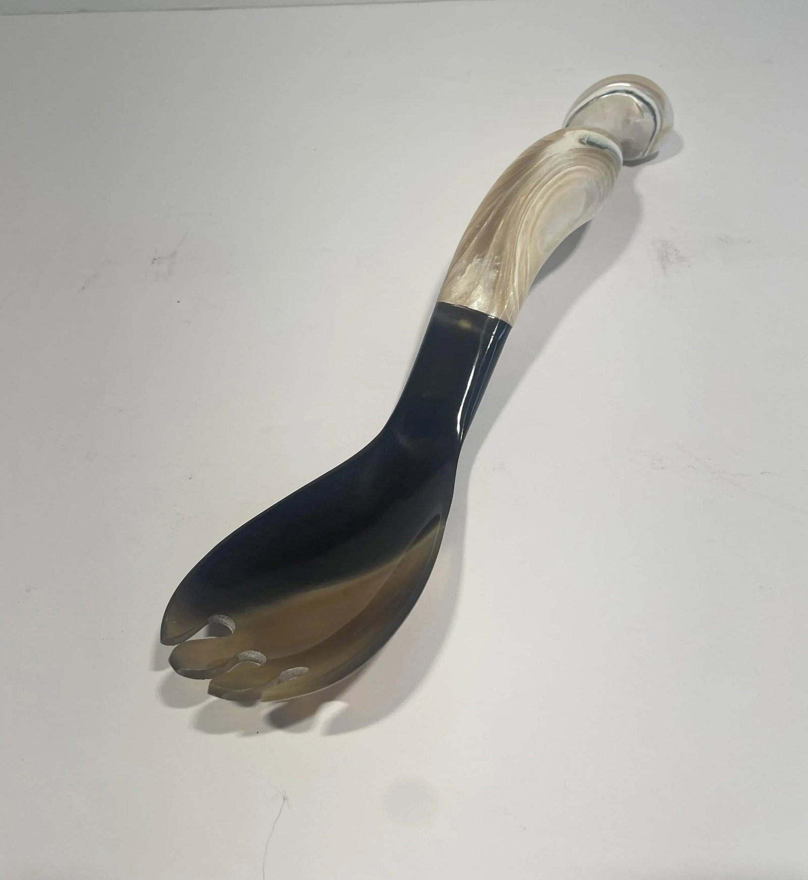 Late 20th Century Artisan Crafted Horn and Shell Serving Utensils - a Pair - 7