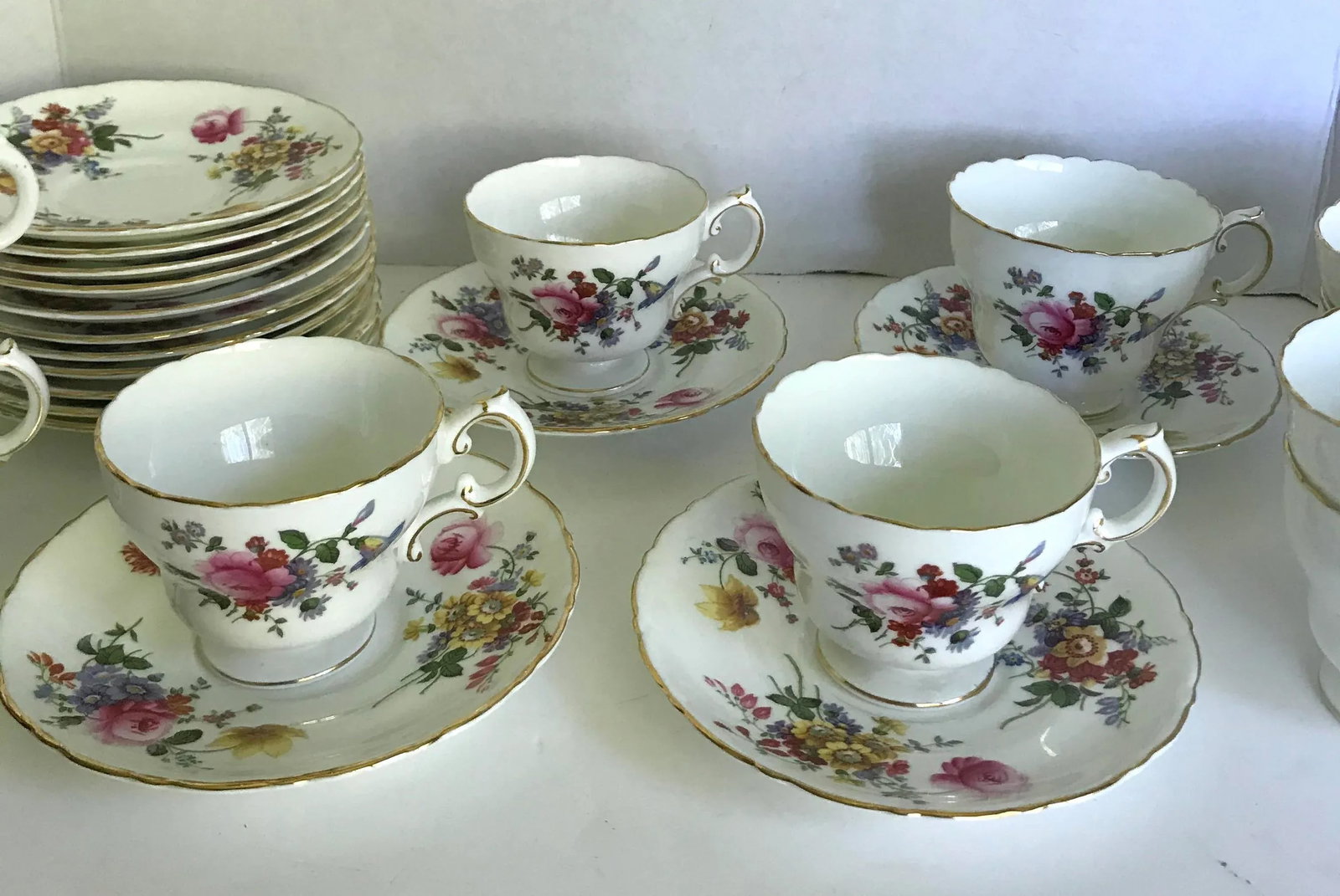 1940s English Royal Cauldon China Set of 70 Pieces - 6