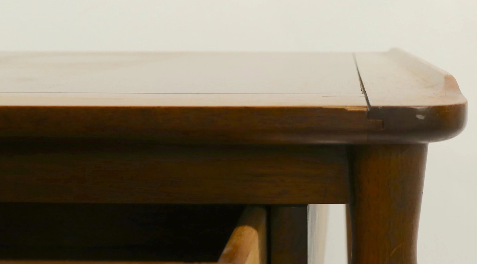 One Drawer Mid Century Table Attributed to Bassett - 7