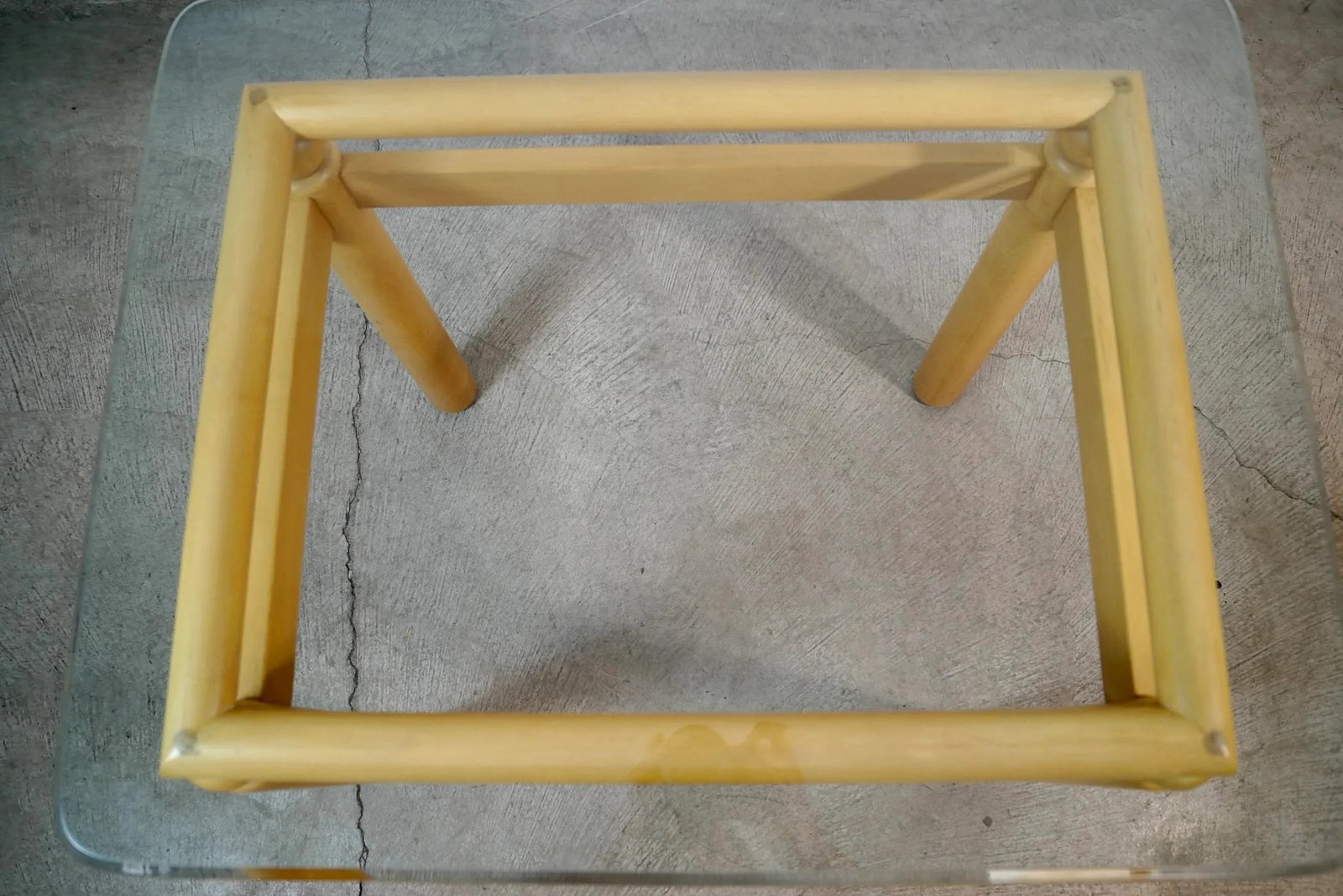 1990's Postmodern Ethan Allen Solid Maple & Glass End Table - 8