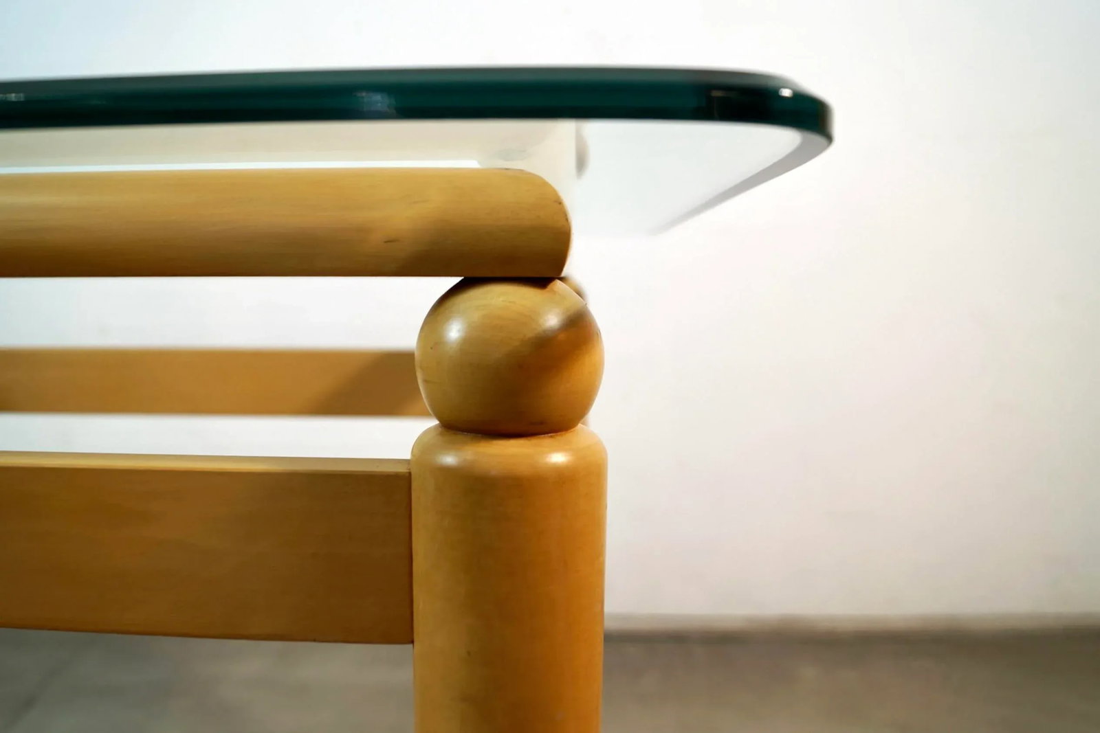 1990's Postmodern Ethan Allen Solid Maple & Glass End Table - 9