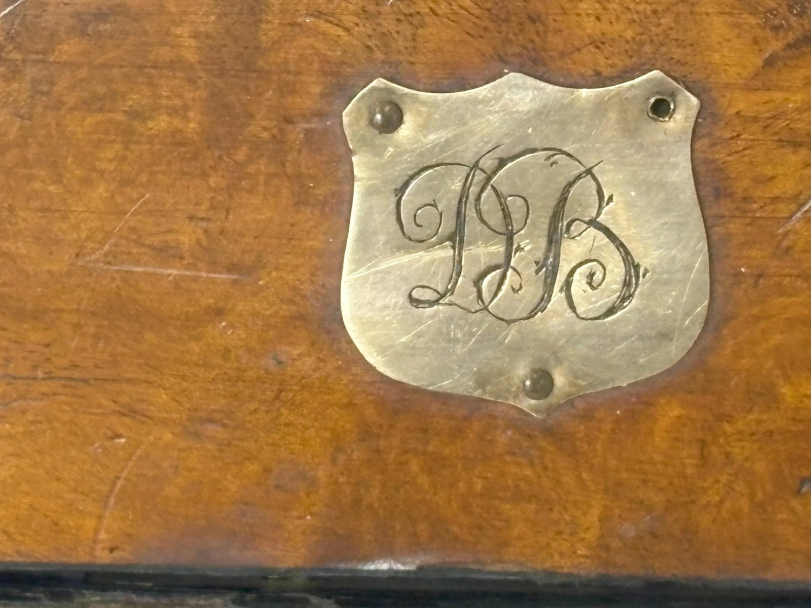 Antique English Burlwood Writing Box With Blue Velvet Lining and Mother-of-Pearl Inlay - 9